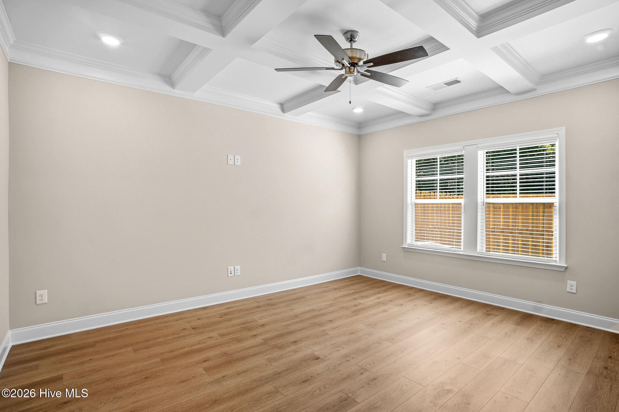746 Bronze Way Property Photo 9