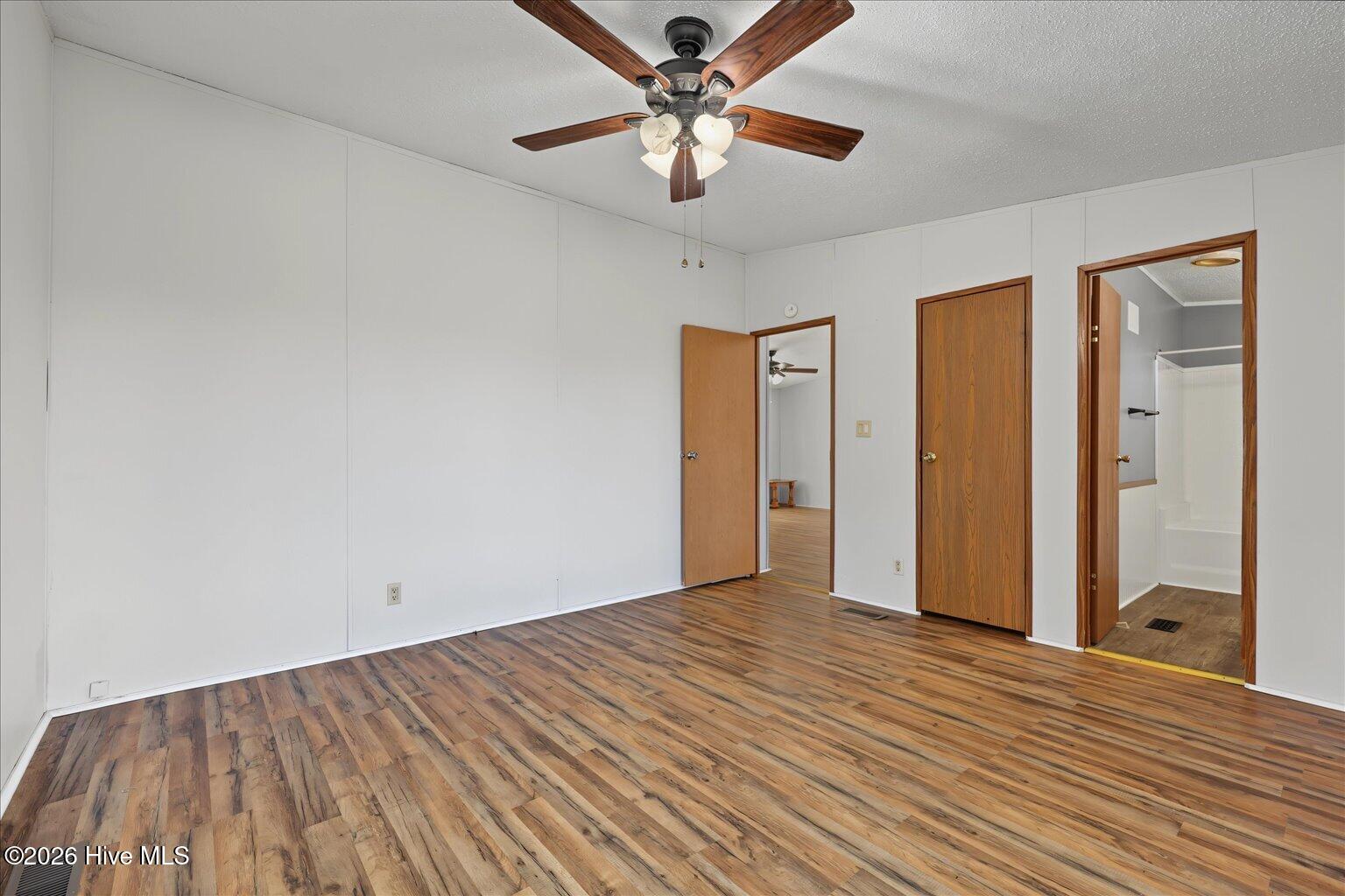 319 Honey Hill Drive Property Photo 15