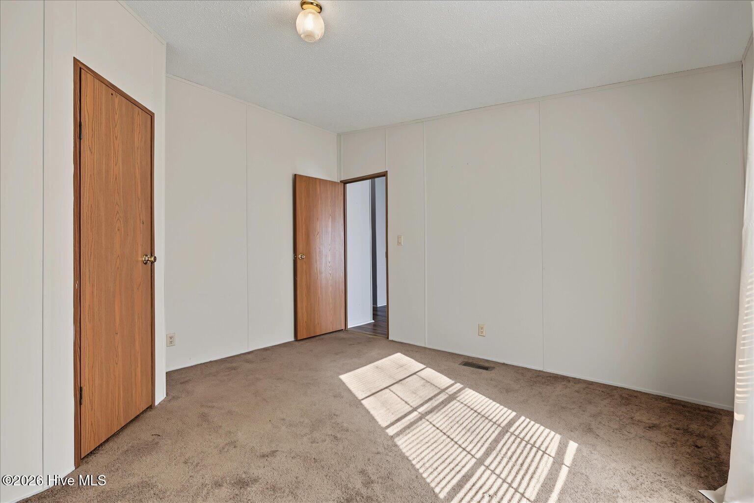 319 Honey Hill Drive Property Photo 20