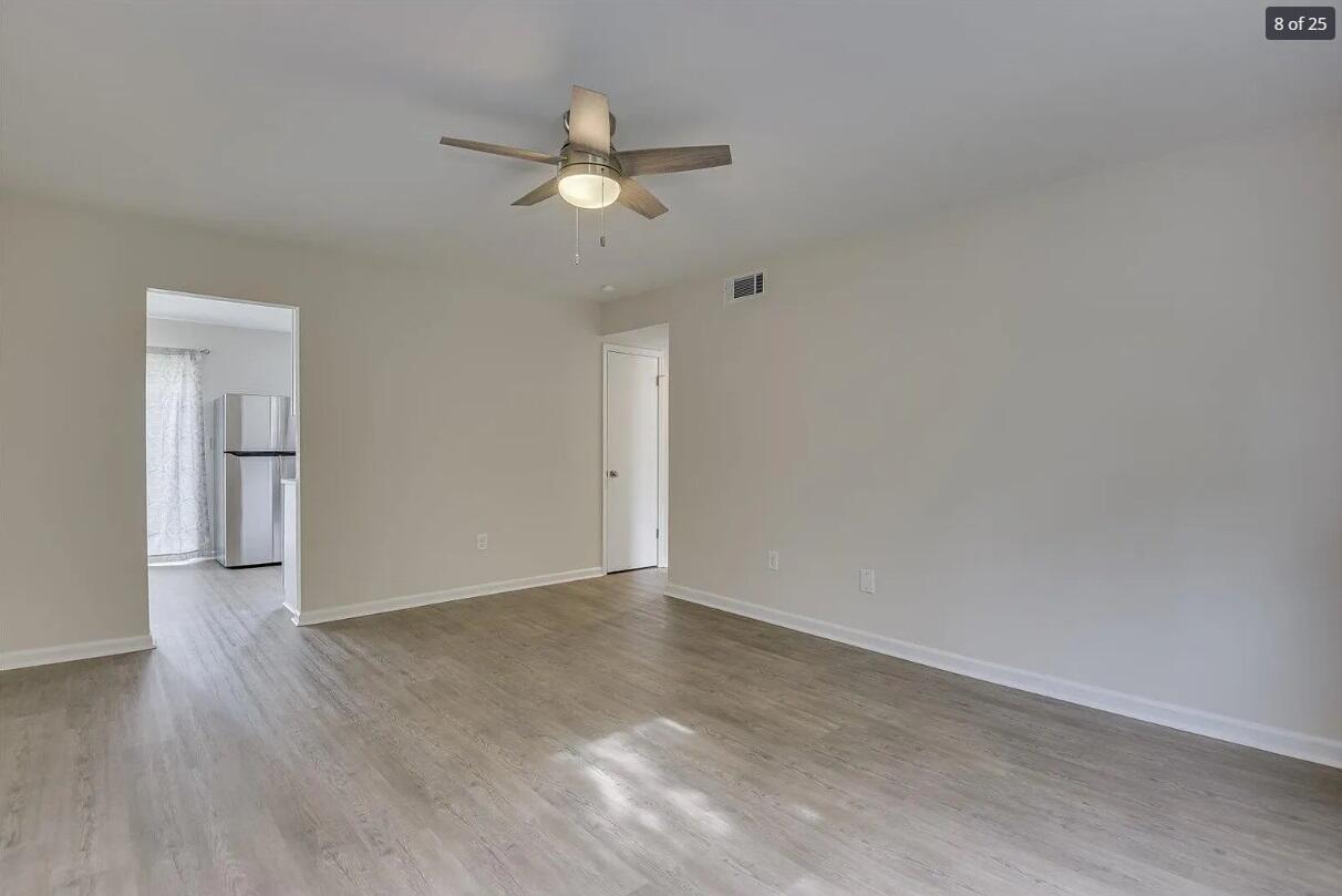 1030 Carriage Drive Apt D Property Photo 3