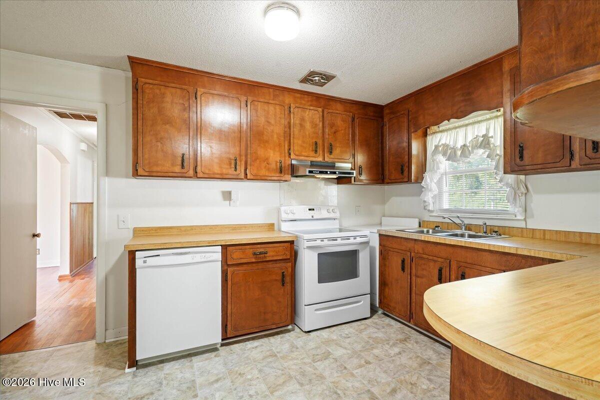 606 Darden Drive Property Photo 19