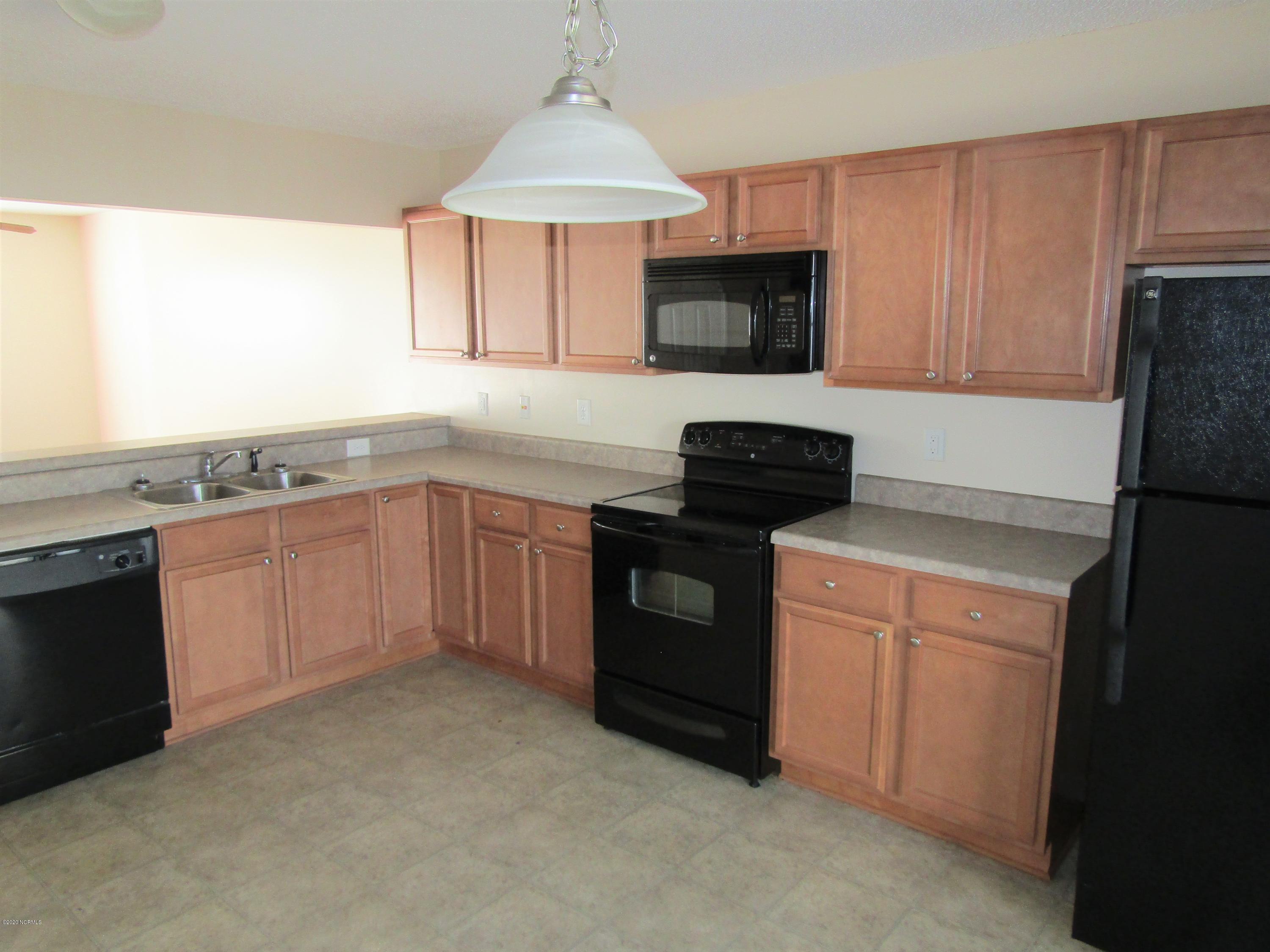 1007 Ornate Drive Property Photo 4