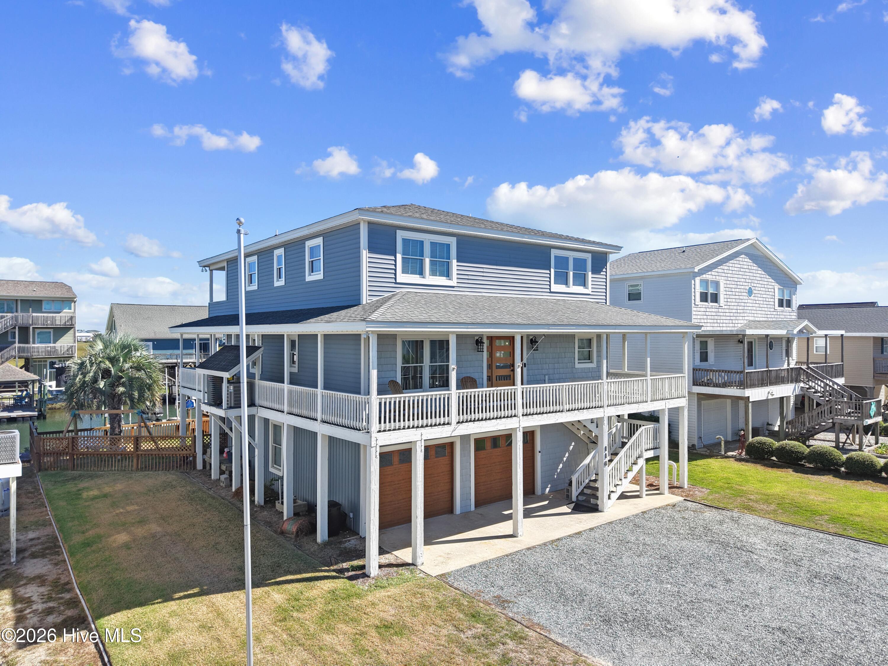 118 Lions Paw Street Property Photo 3