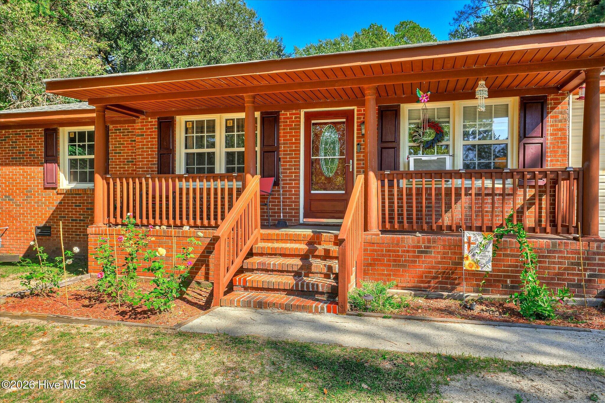 214 Bristol Avenue Property Photo 8