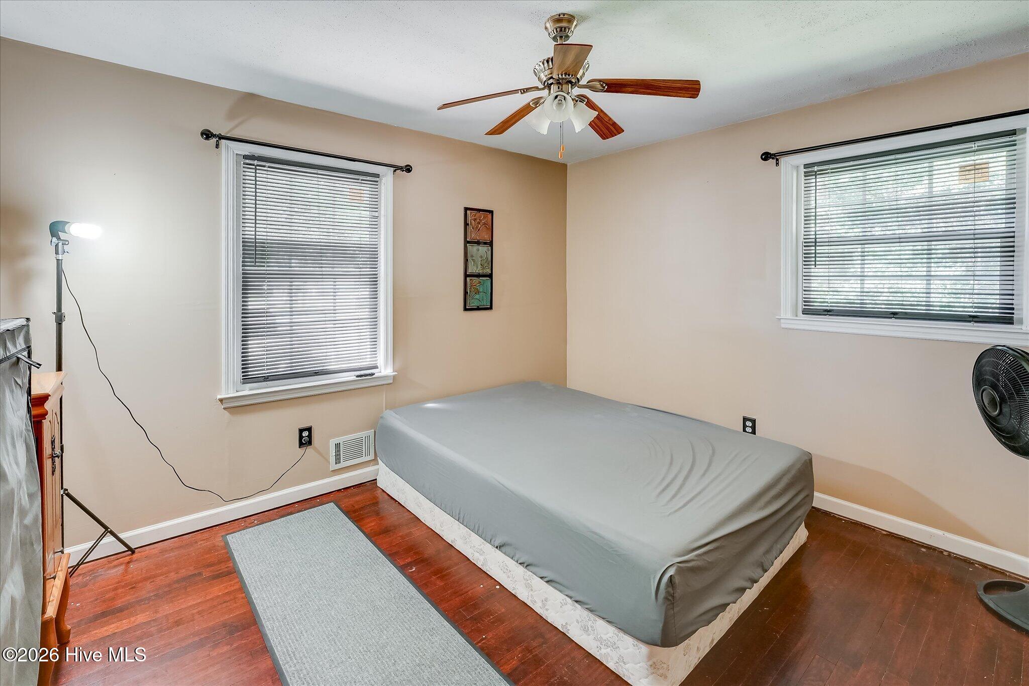 214 Bristol Avenue Property Photo 23