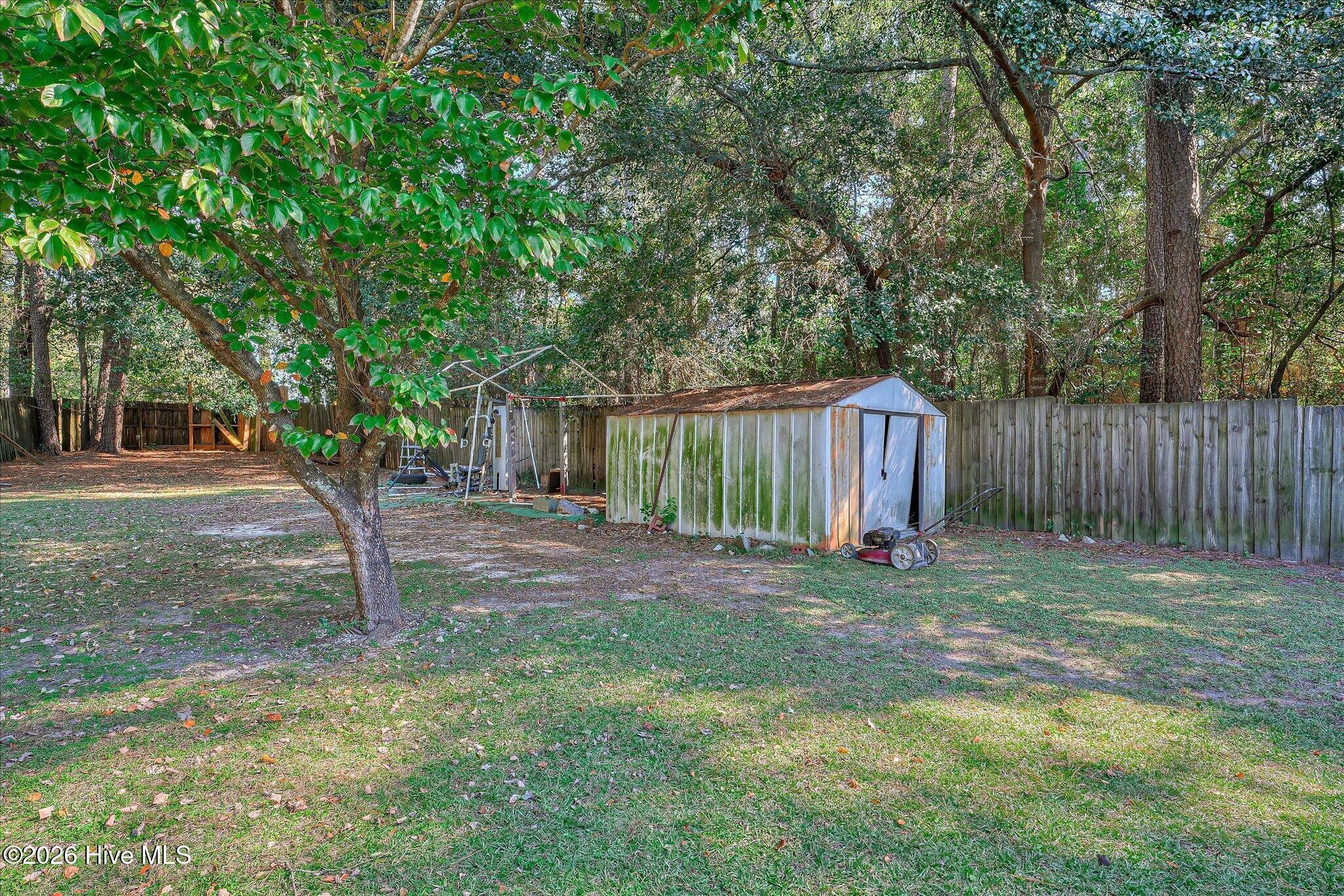 214 Bristol Avenue Property Photo 34
