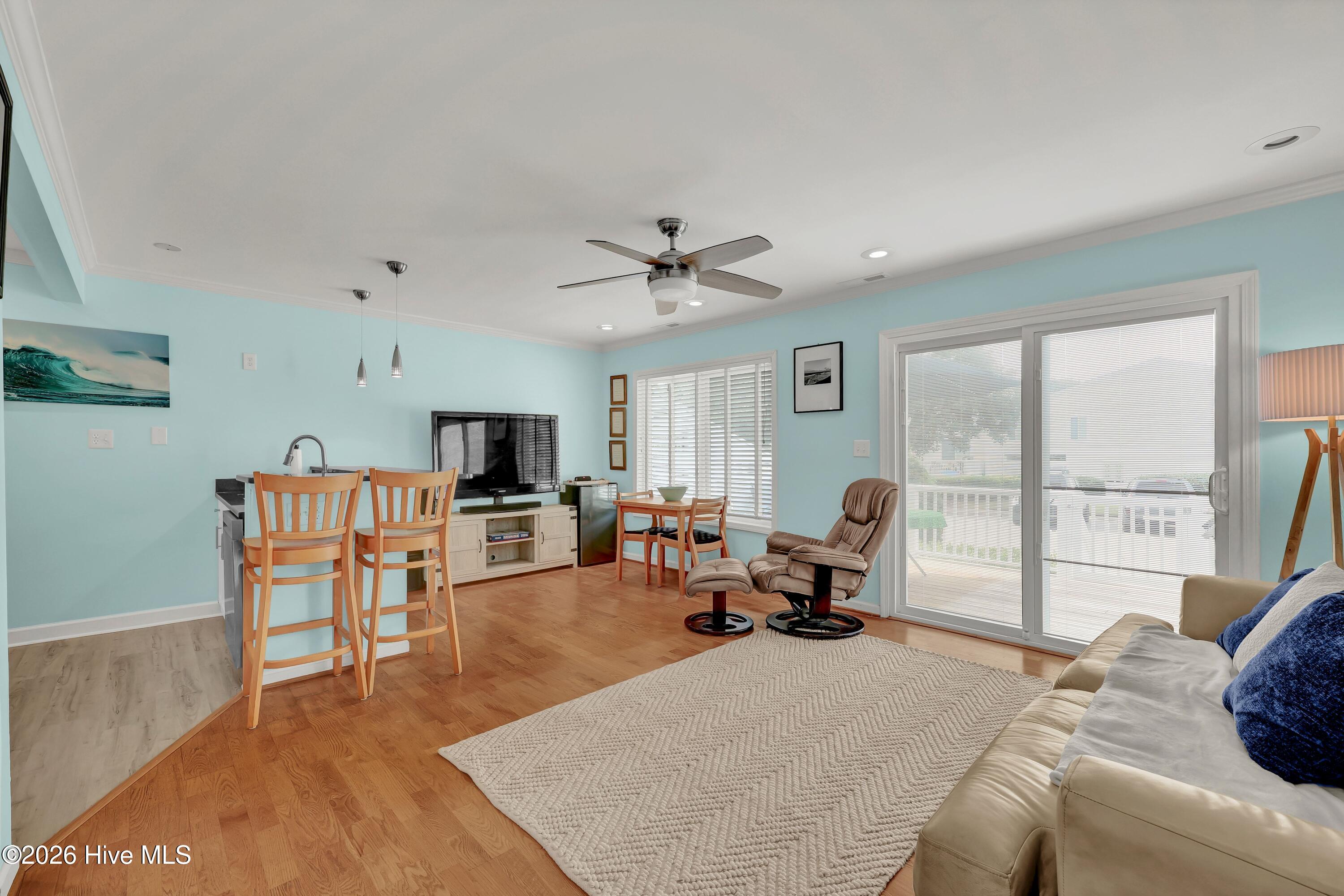 122 Driftwood Court Property Photo 3
