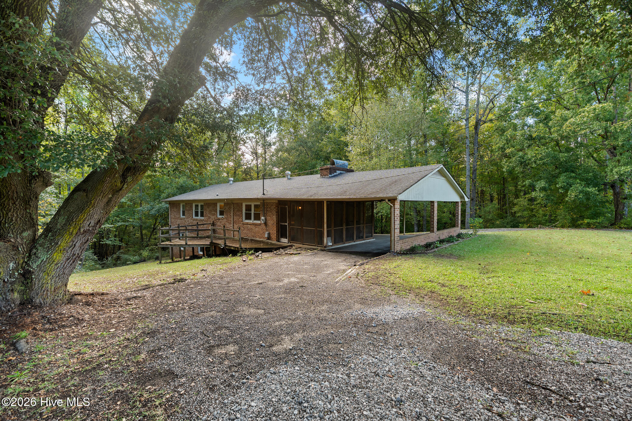 121 Wayne Street Property Photo 2