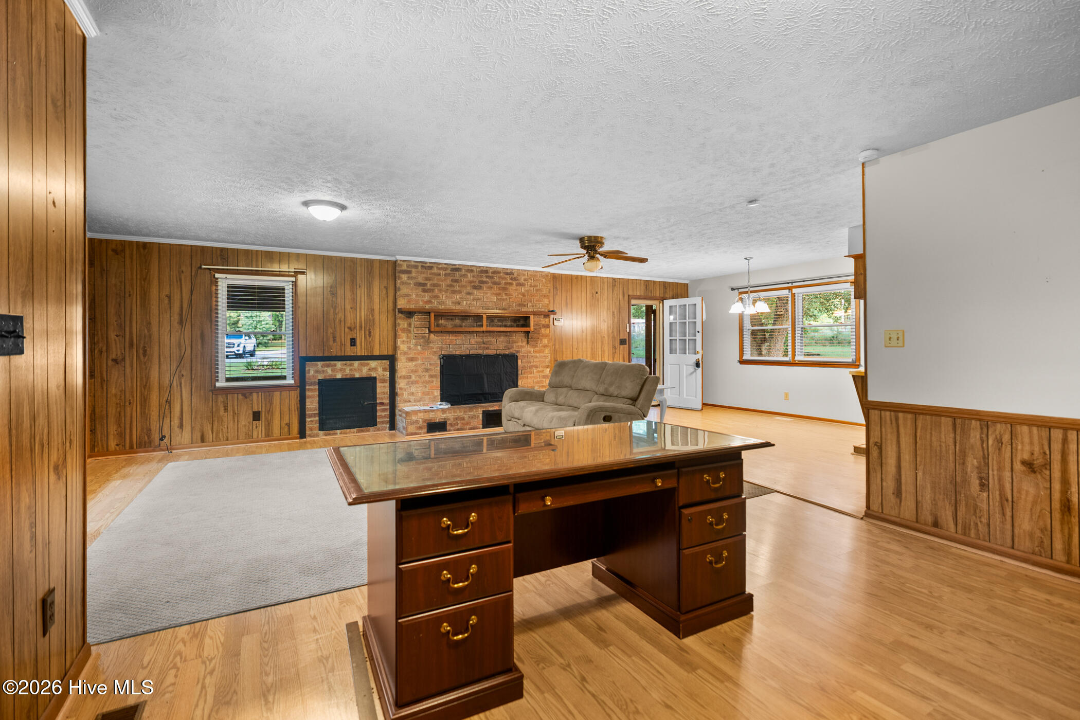 121 Wayne Street Property Photo 3