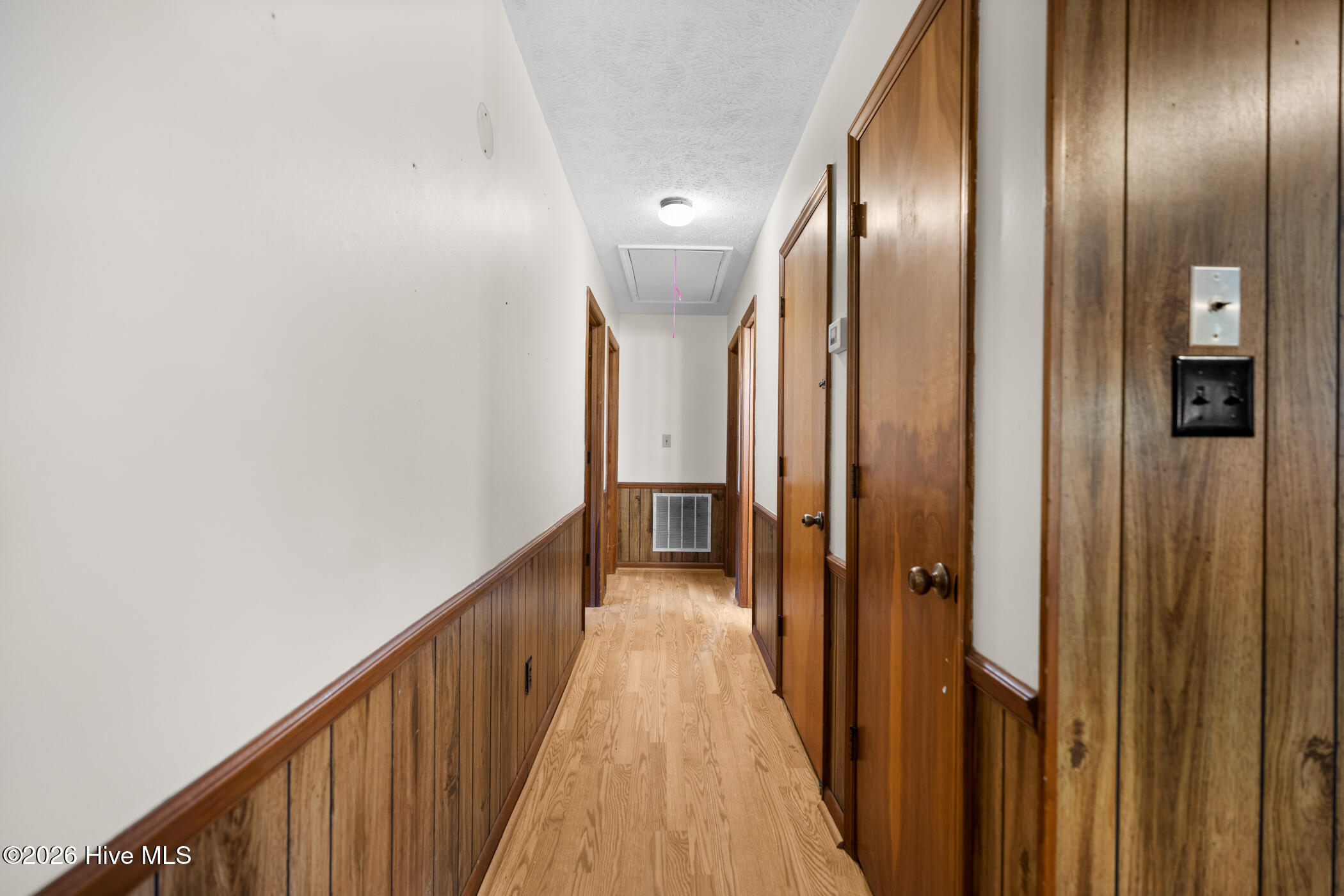 121 Wayne Street Property Photo 11