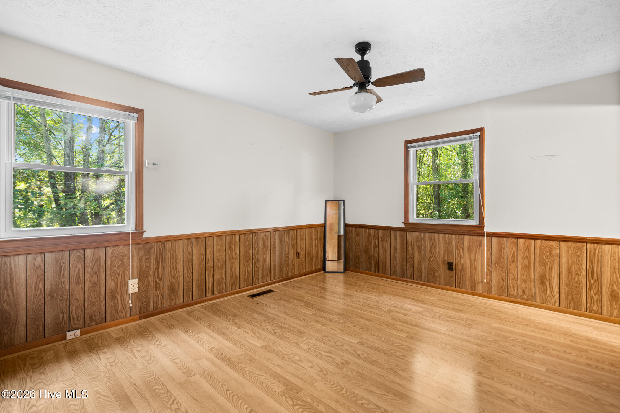 121 Wayne Street Property Photo 12