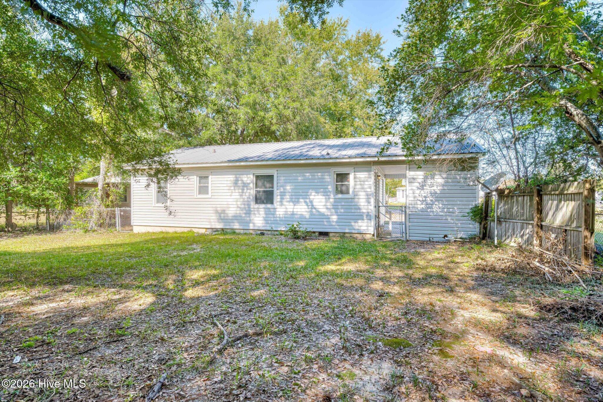 2032 Dunham Circle Property Photo 24