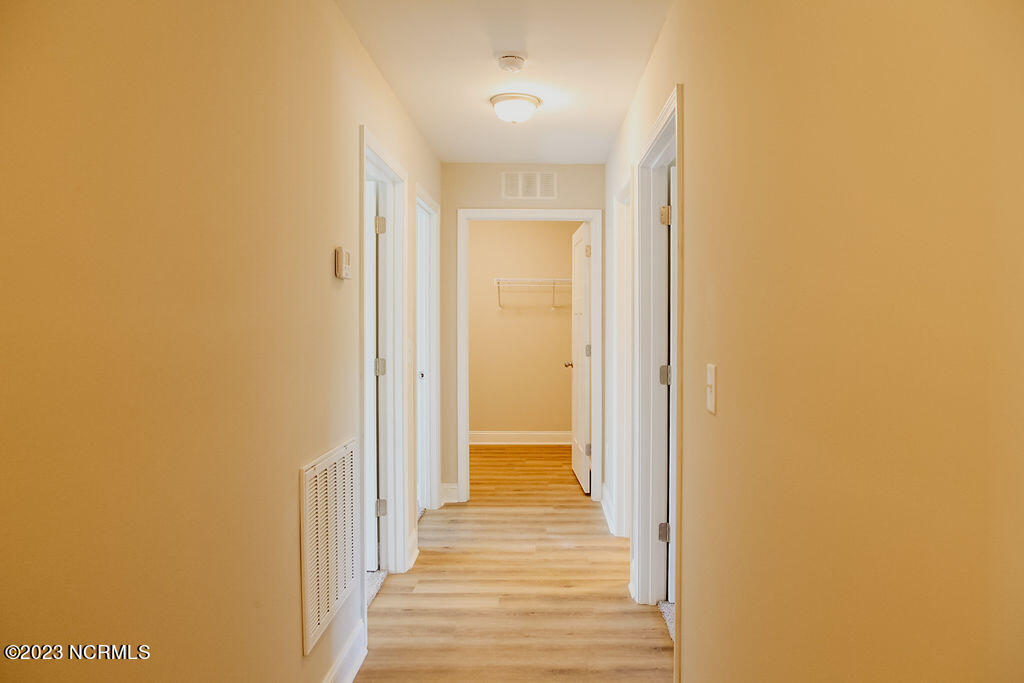824 Ducks Landing Property Photo 18