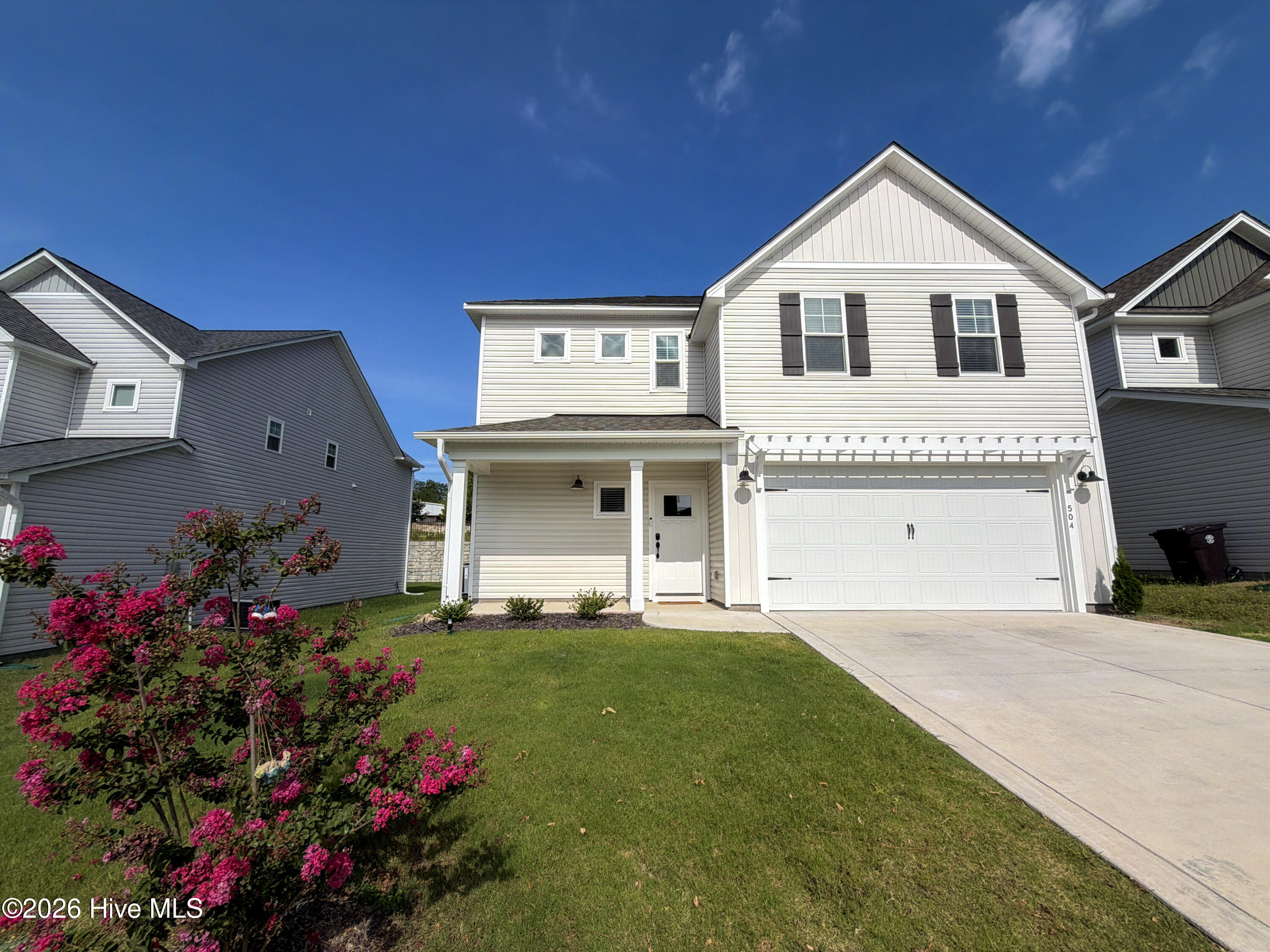 504 Burgundy Drive Property Photo 2