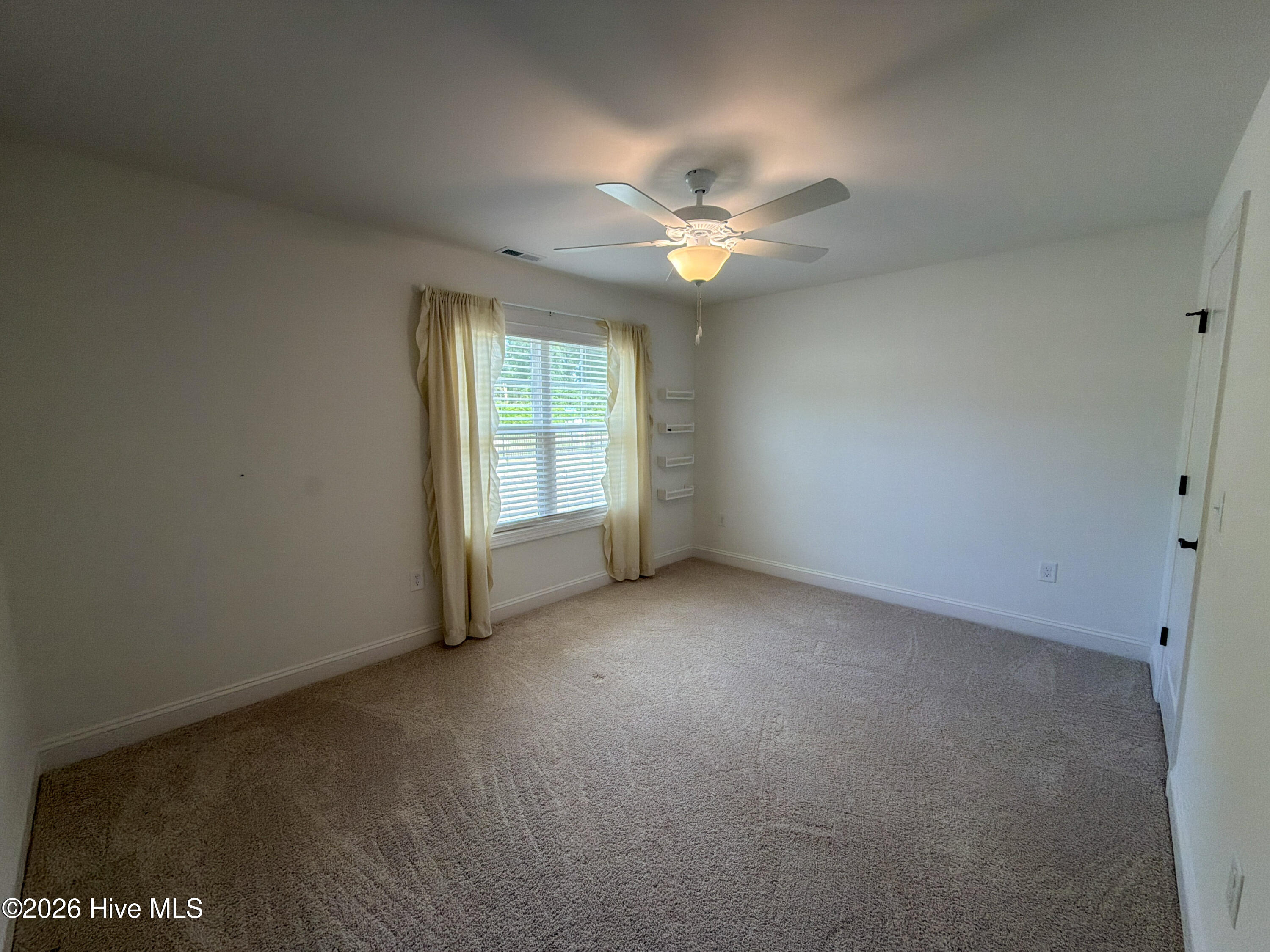 504 Burgundy Drive Property Photo 25
