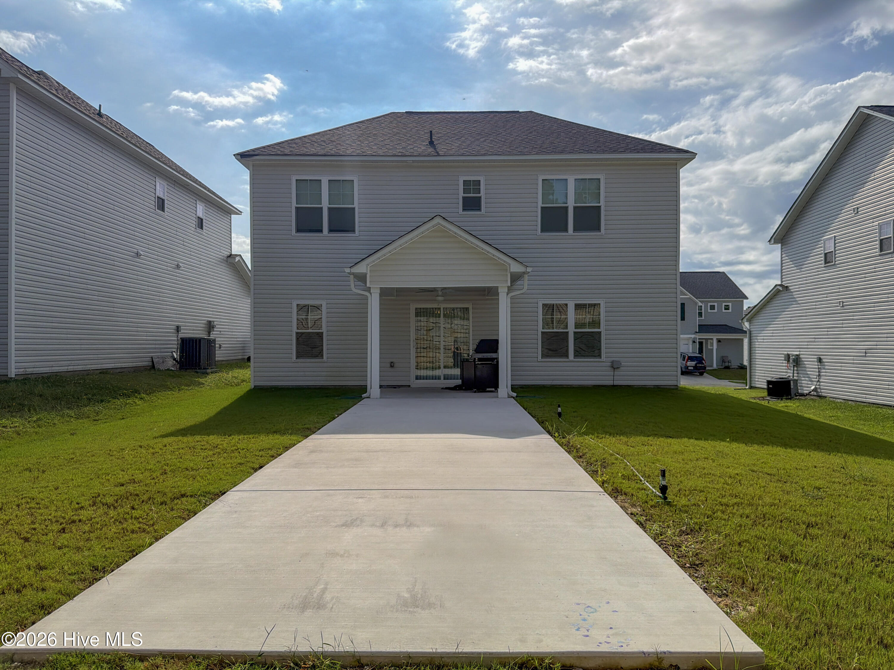 504 Burgundy Drive Property Photo 27