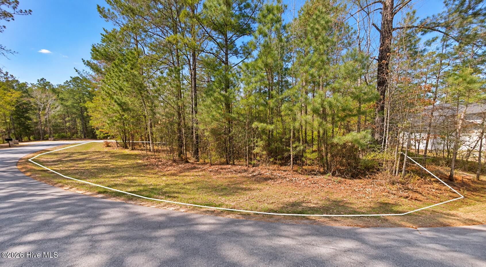B35 L35 35 Cumberland Drive Property Photo 1