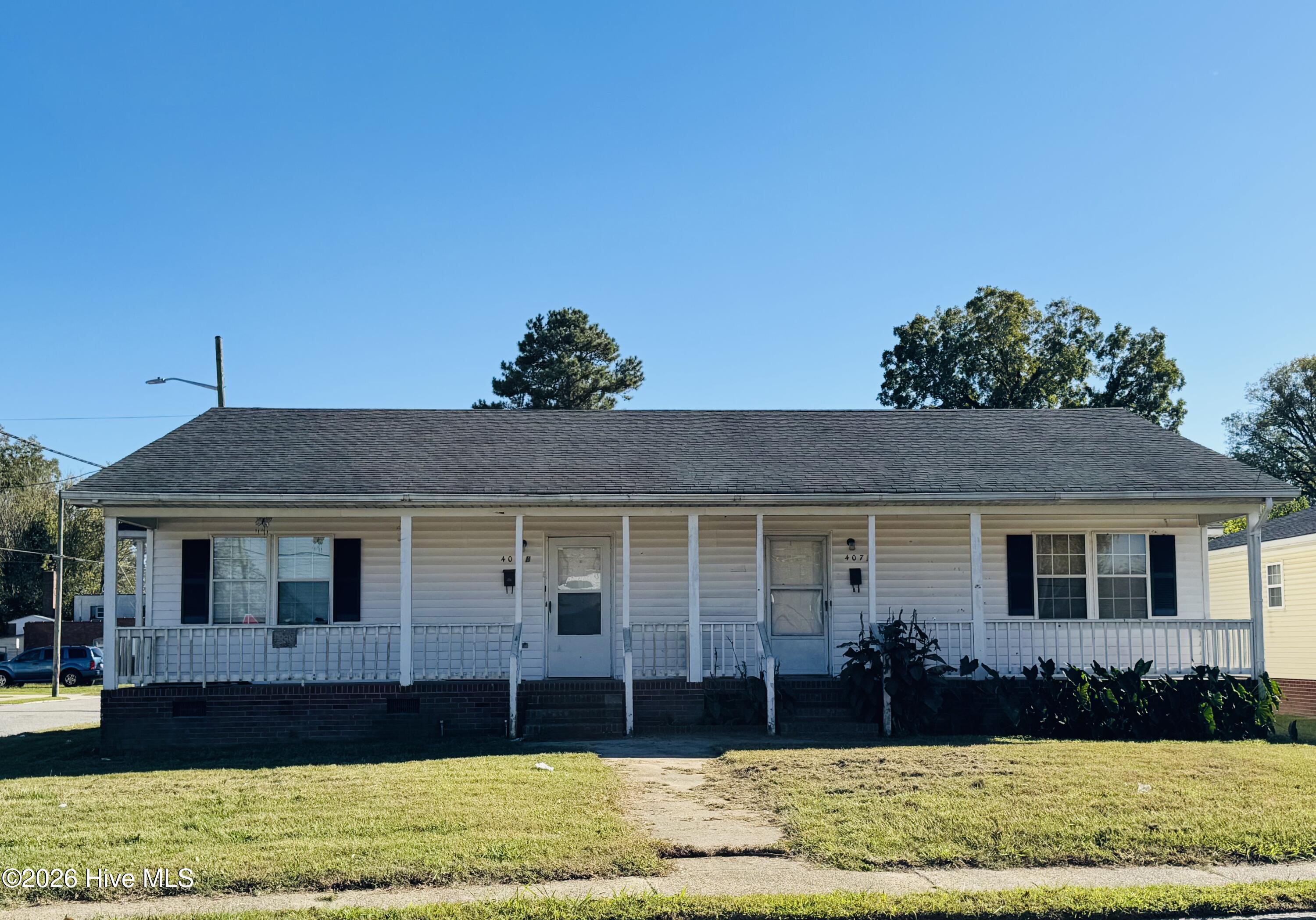 407 Shepard Street Property Photo 1