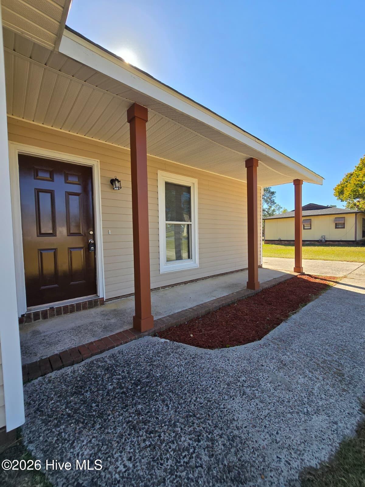 2642 Teakwood Drive Property Photo 2