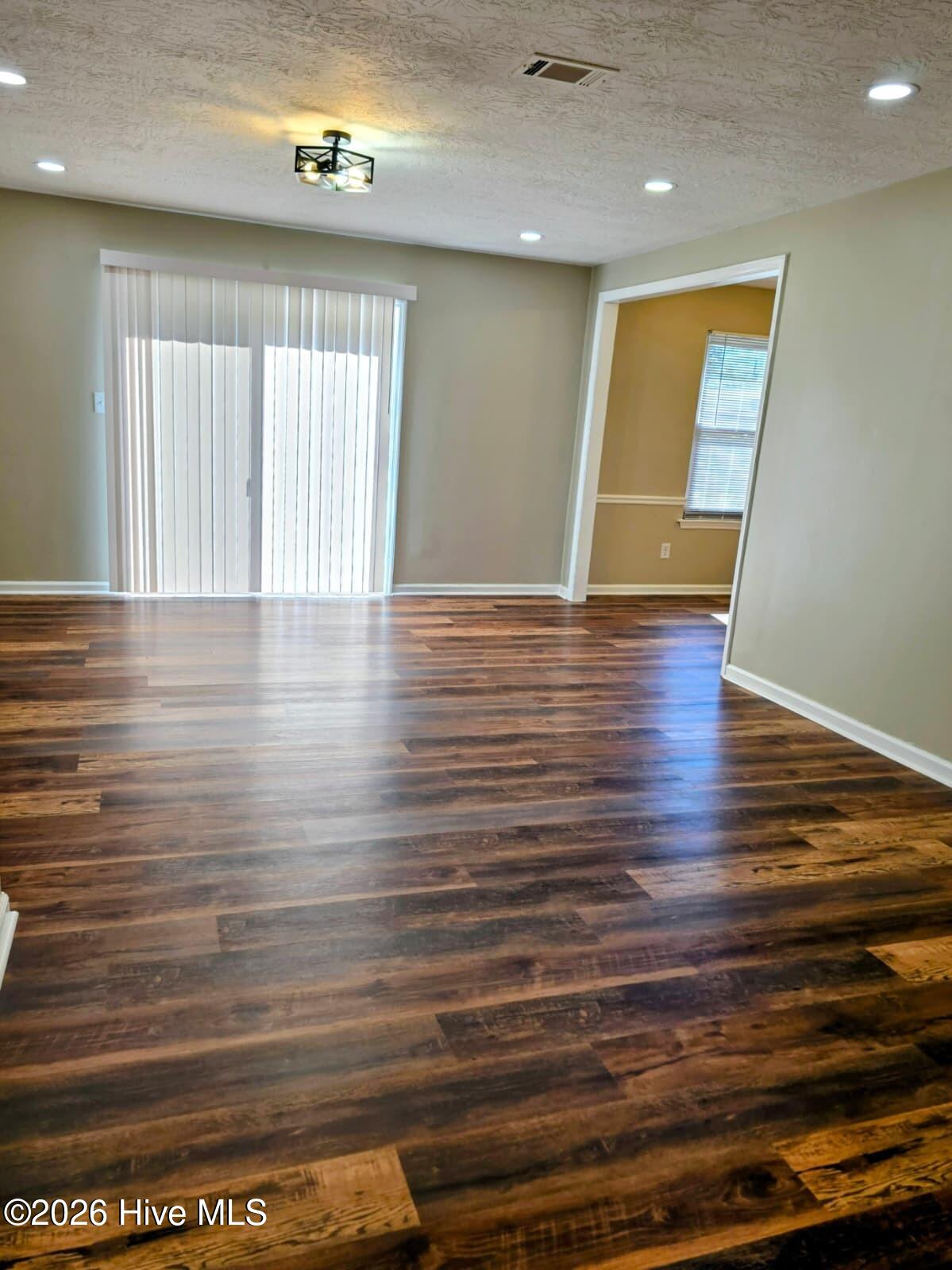 2642 Teakwood Drive Property Photo 9