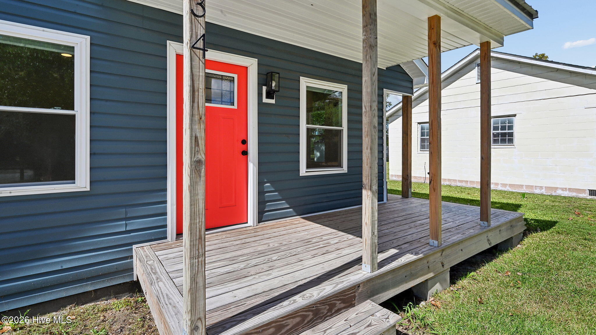 2434 Chapman Street Property Photo 7