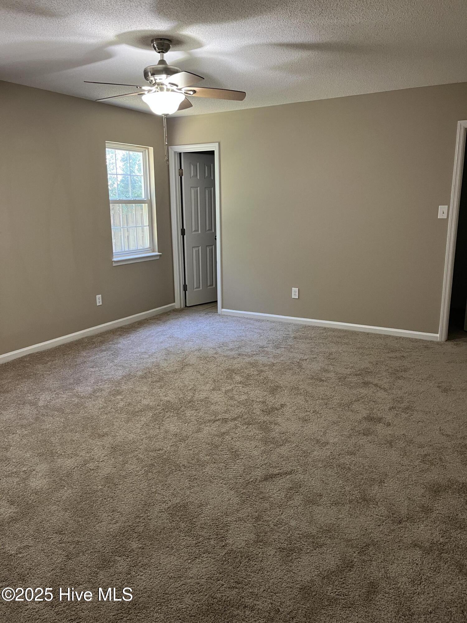 3002 Derby Run Road Property Photo 4