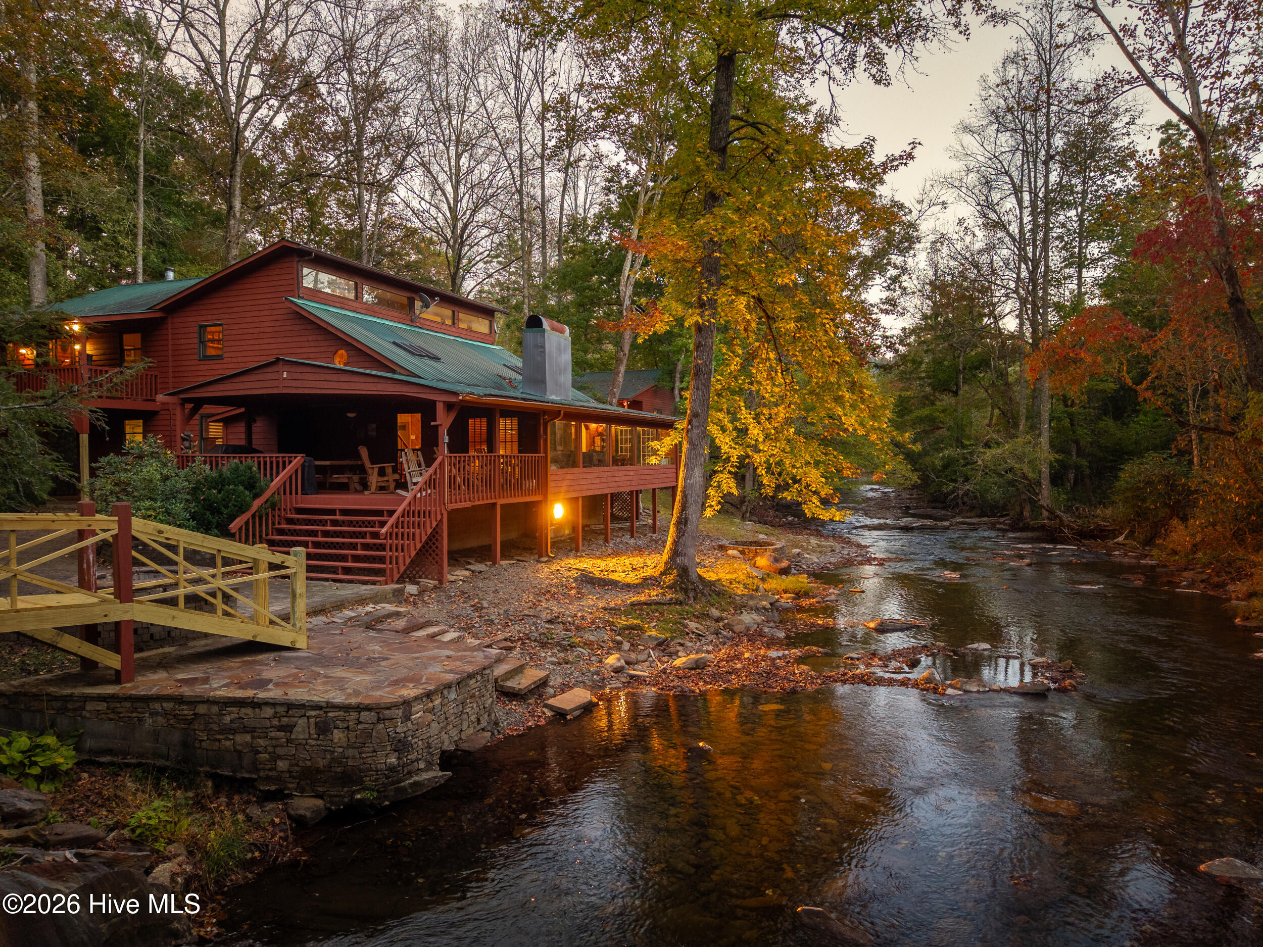 4549 Fires Creek Road Property Photo 1