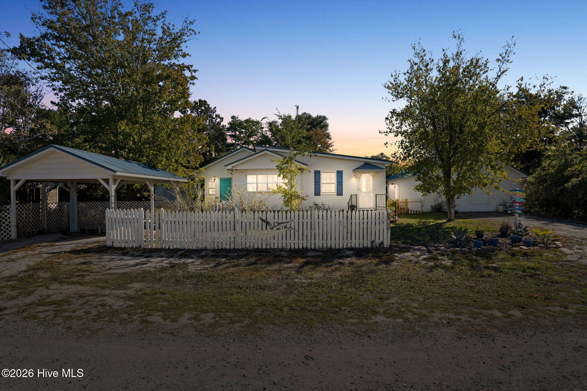 2468 Captain Kidd Drive Sw Property Photo 1