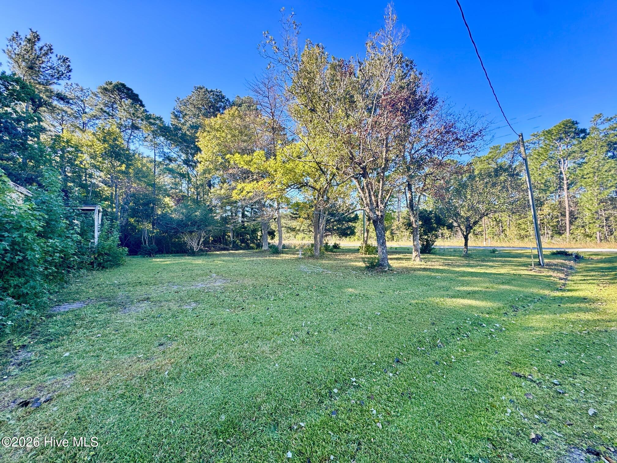 875 5 Harkers Island Road Property Photo 2