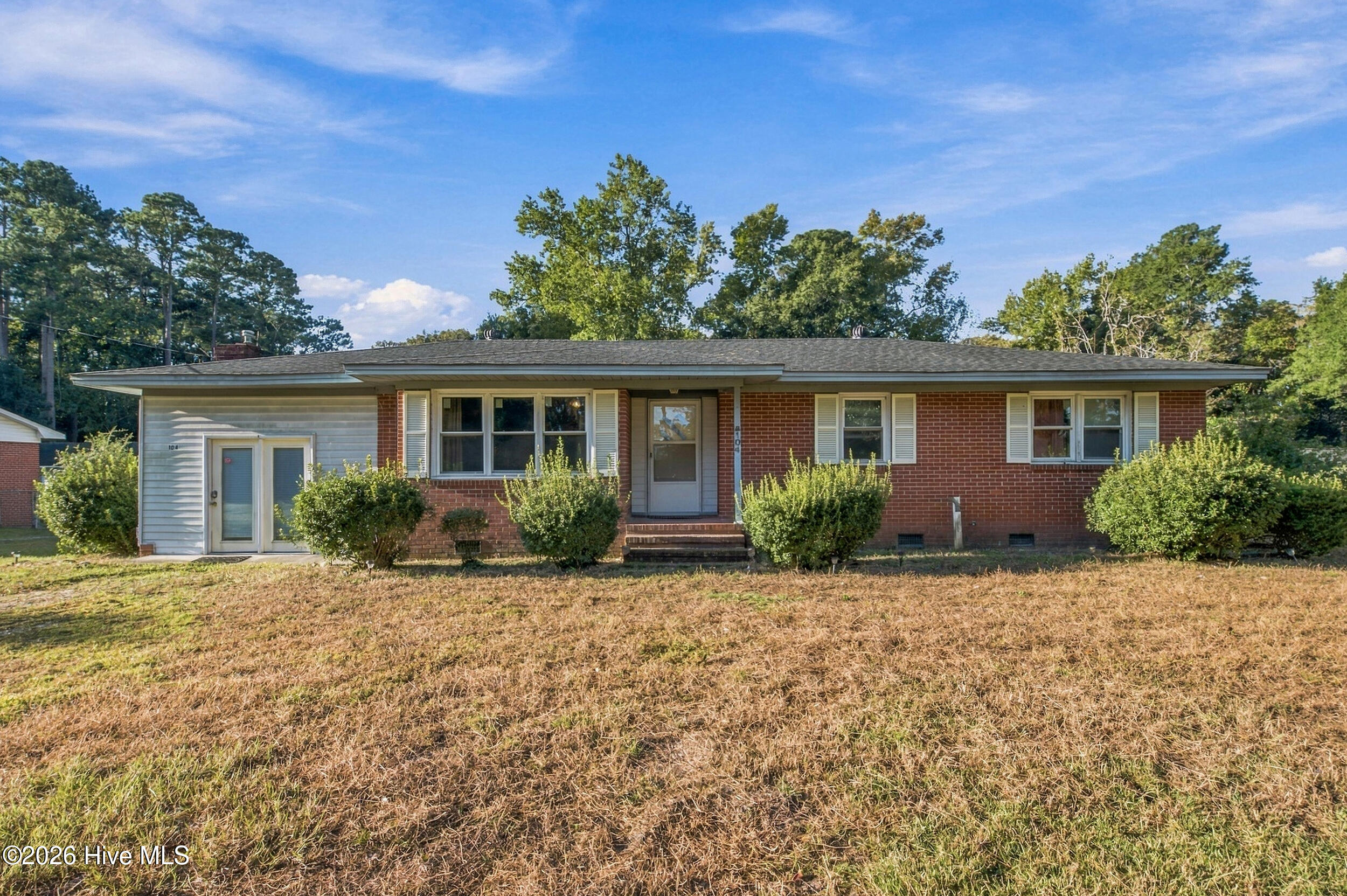 104 Live Oak Drive Ne Property Photo 1