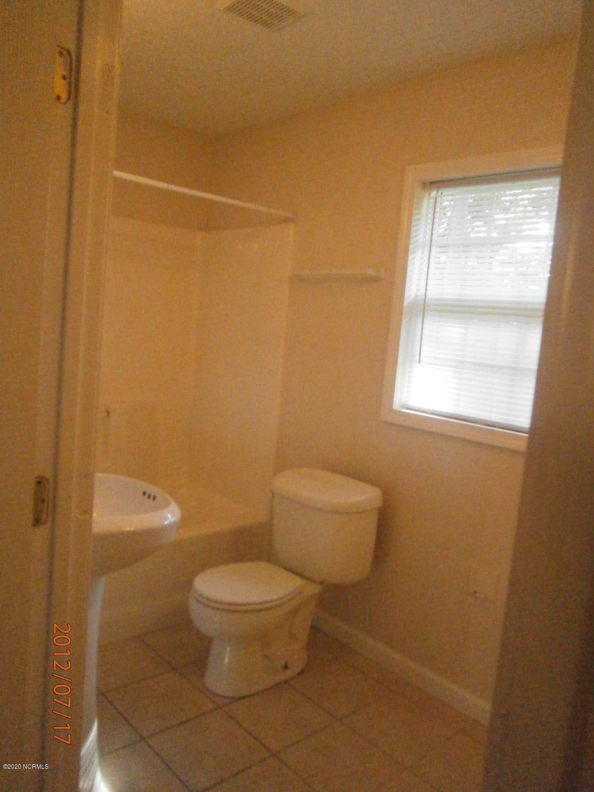 414 Kenwood Drive Property Photo 4
