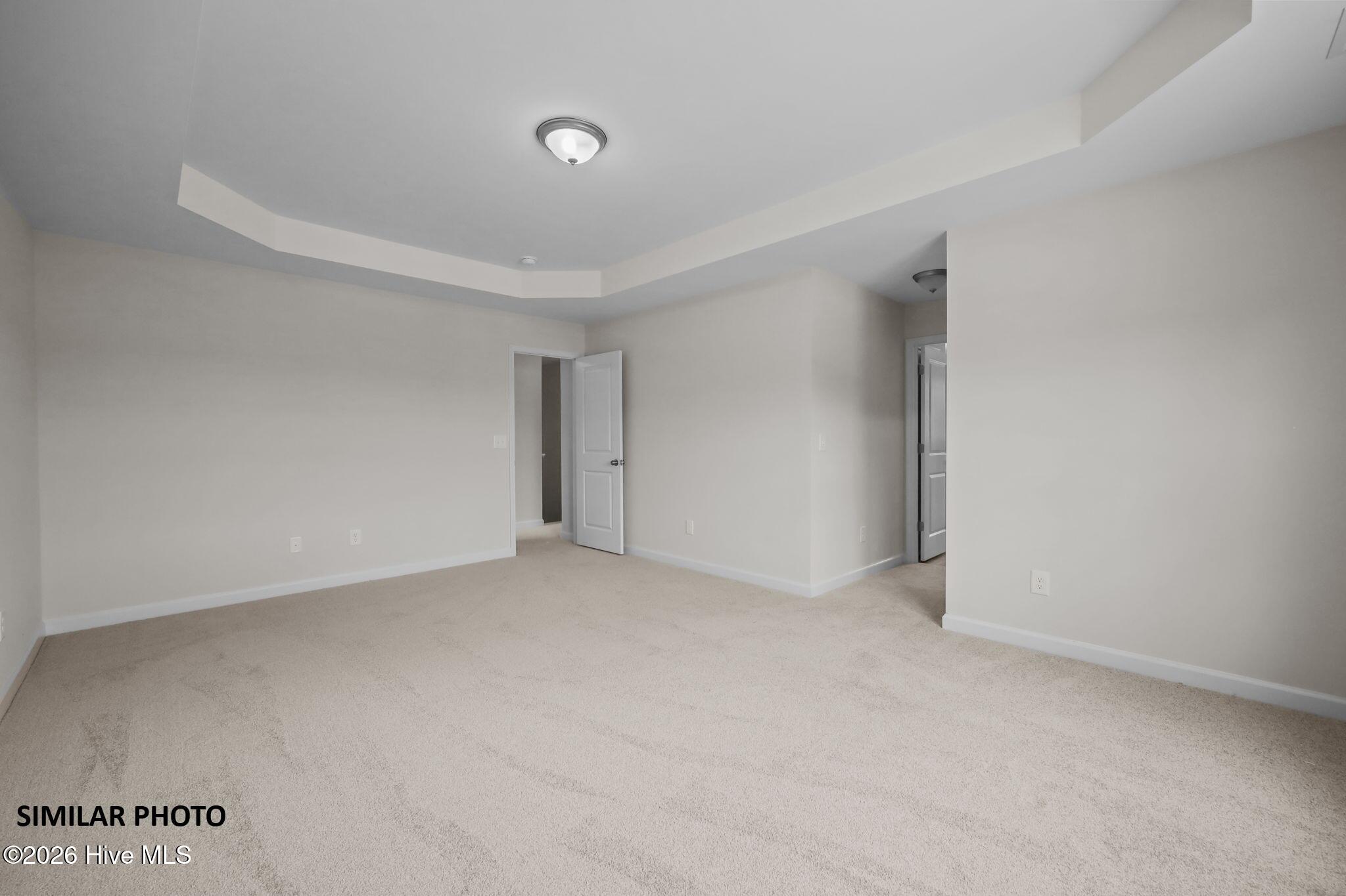 426 Royal Shore Lane Property Photo 4