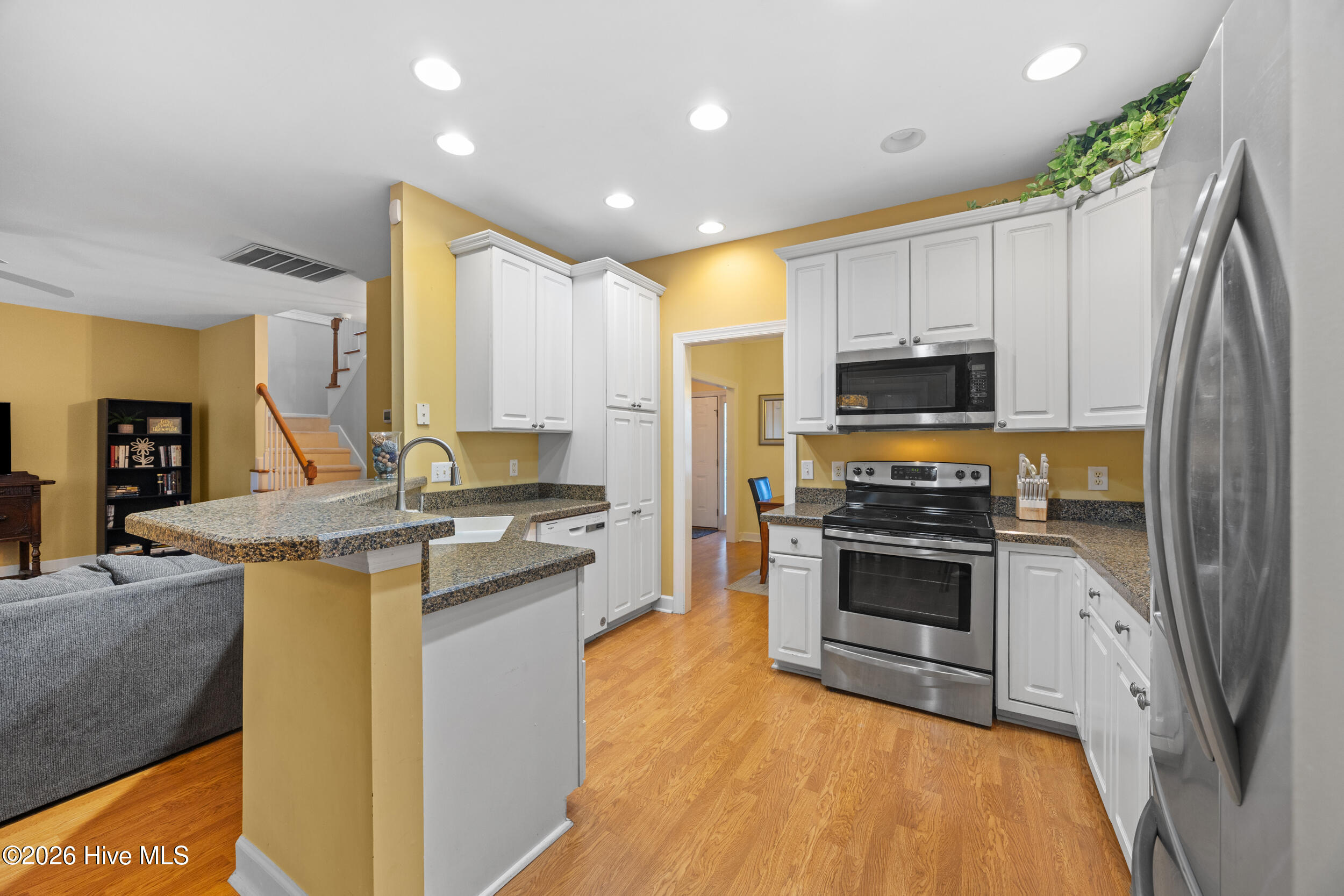 101 Mackenzie Drive Property Photo 17