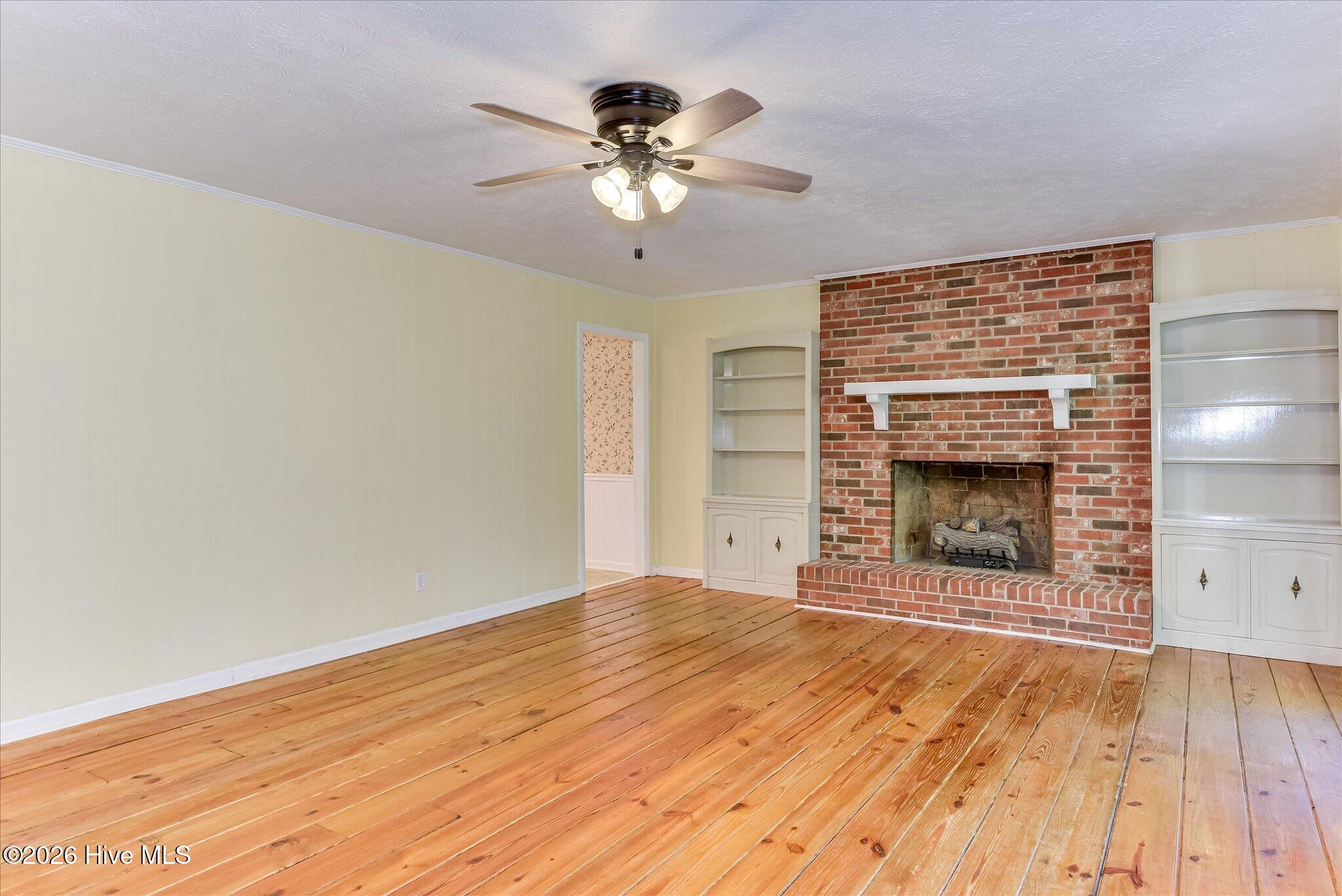 6 Gregory Court Property Photo 8