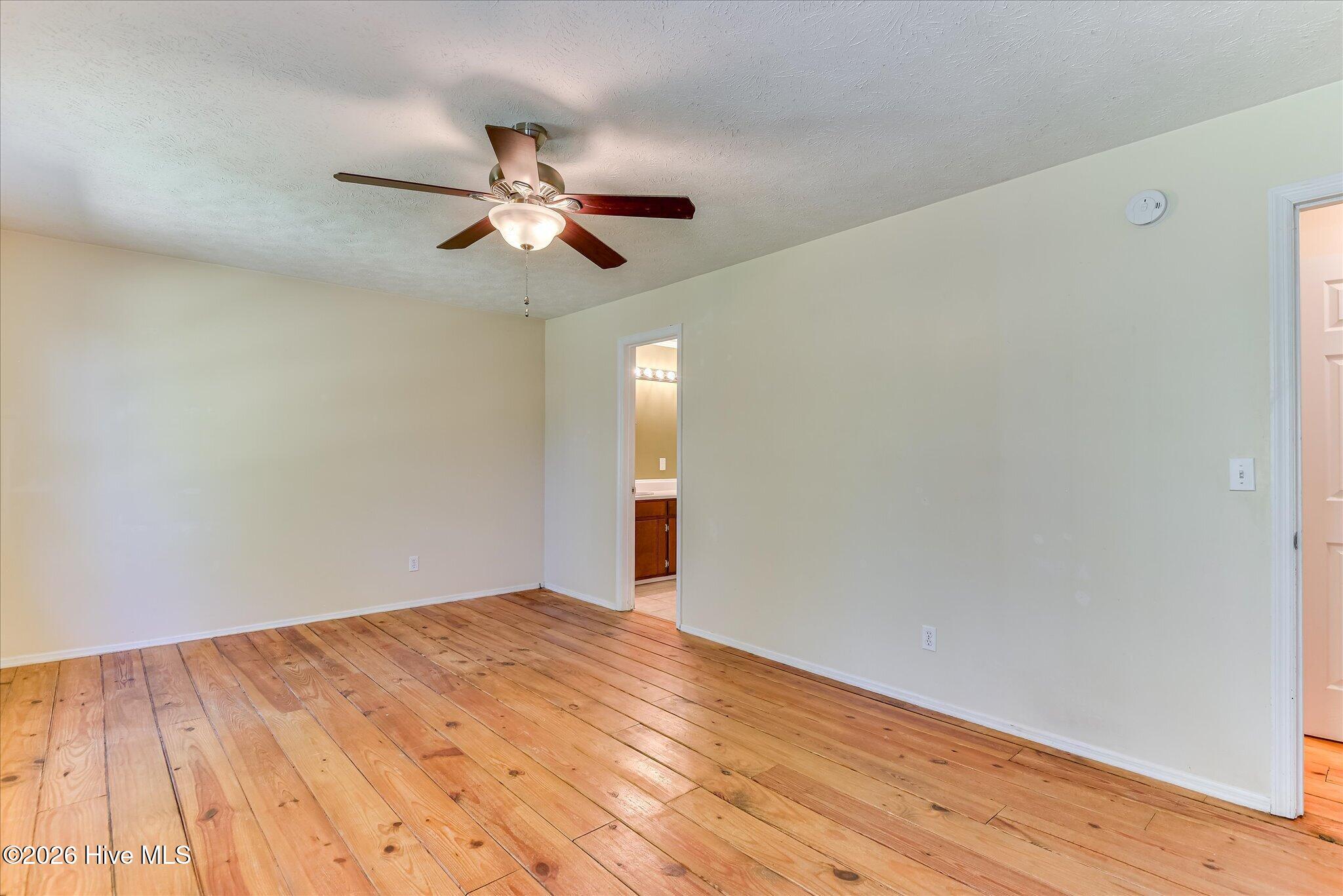 6 Gregory Court Property Photo 20