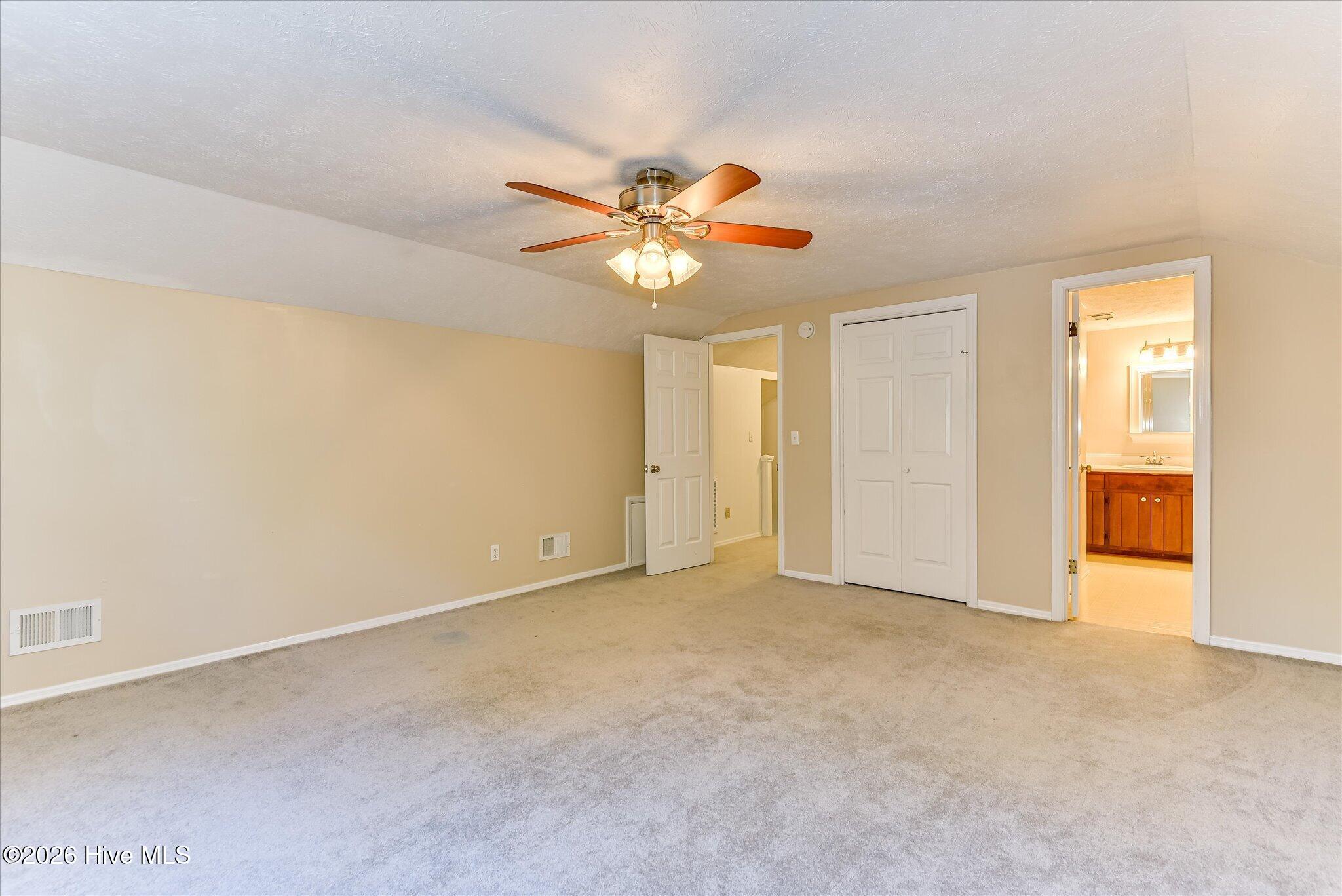 6 Gregory Court Property Photo 26
