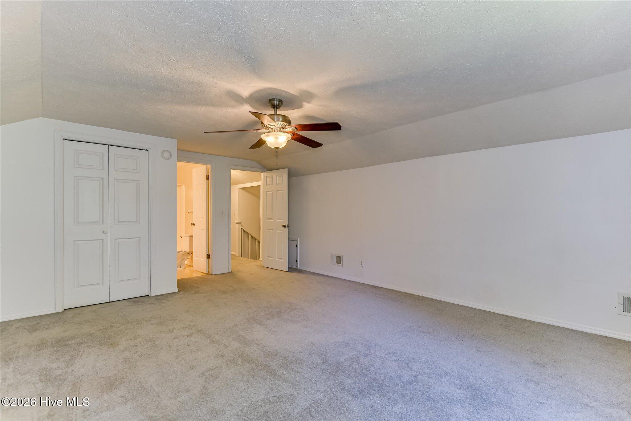 6 Gregory Court Property Photo 30
