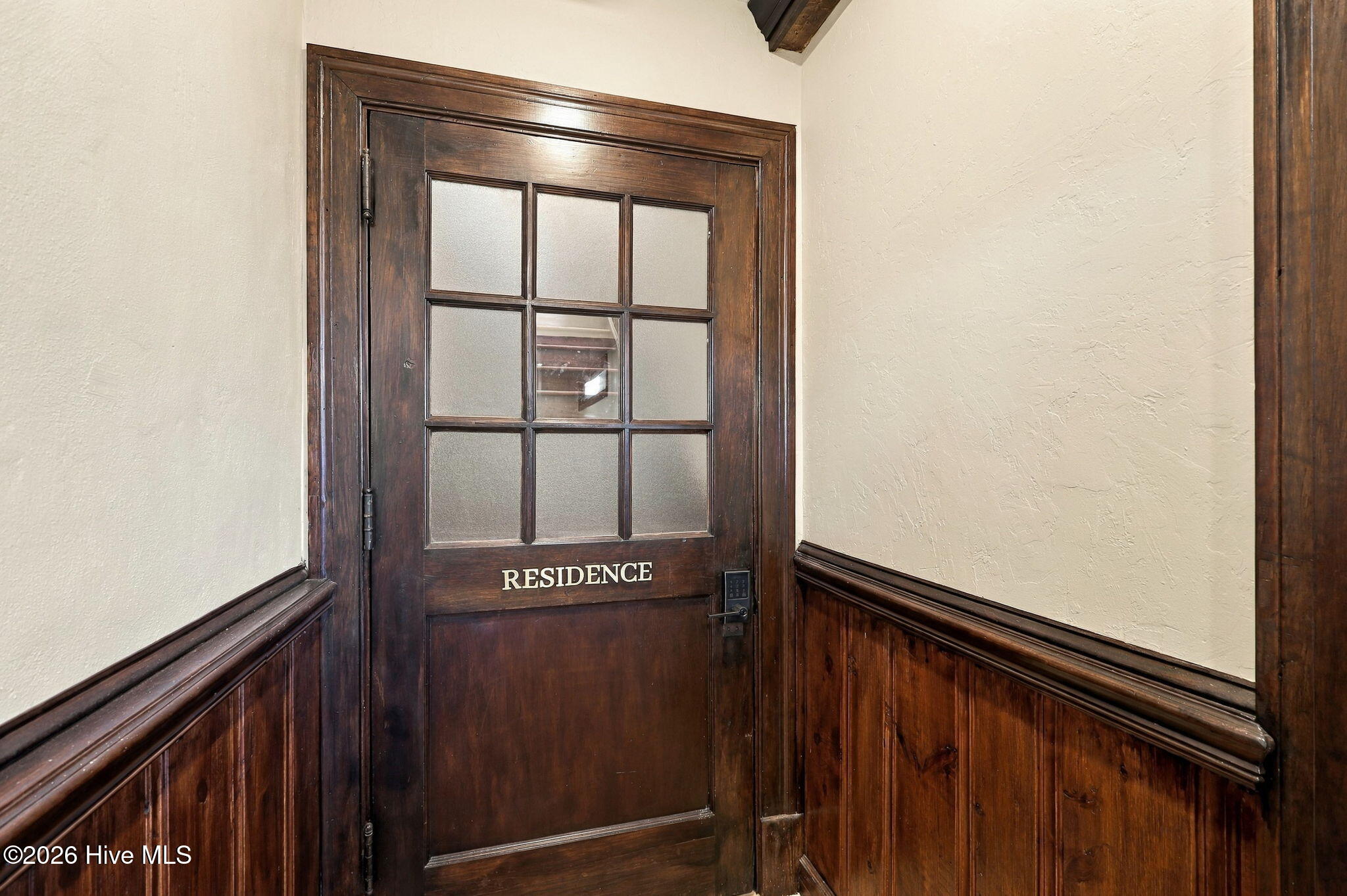 500 Arendell Street Property Photo 5