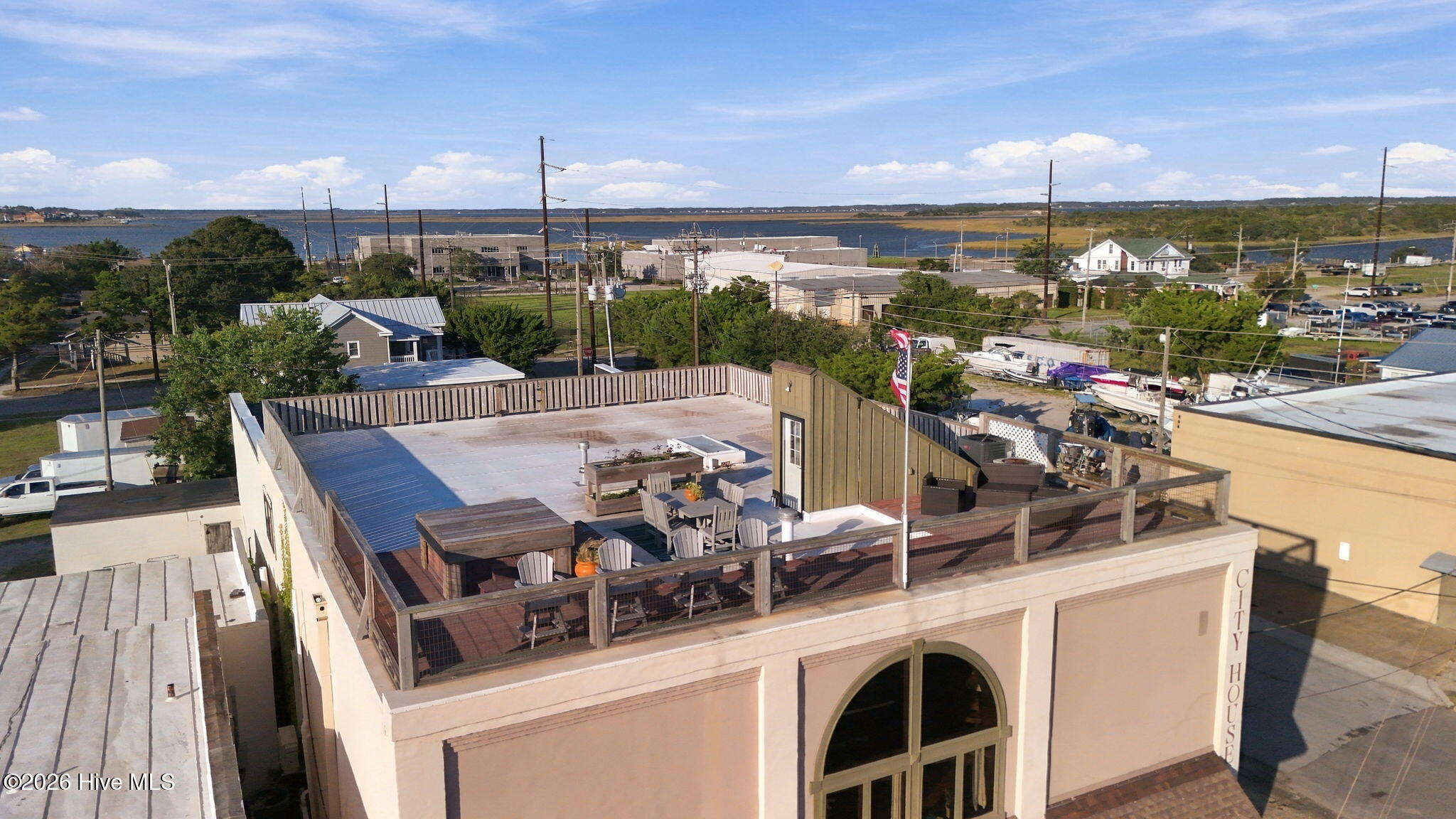 500 Arendell Street Property Photo 68