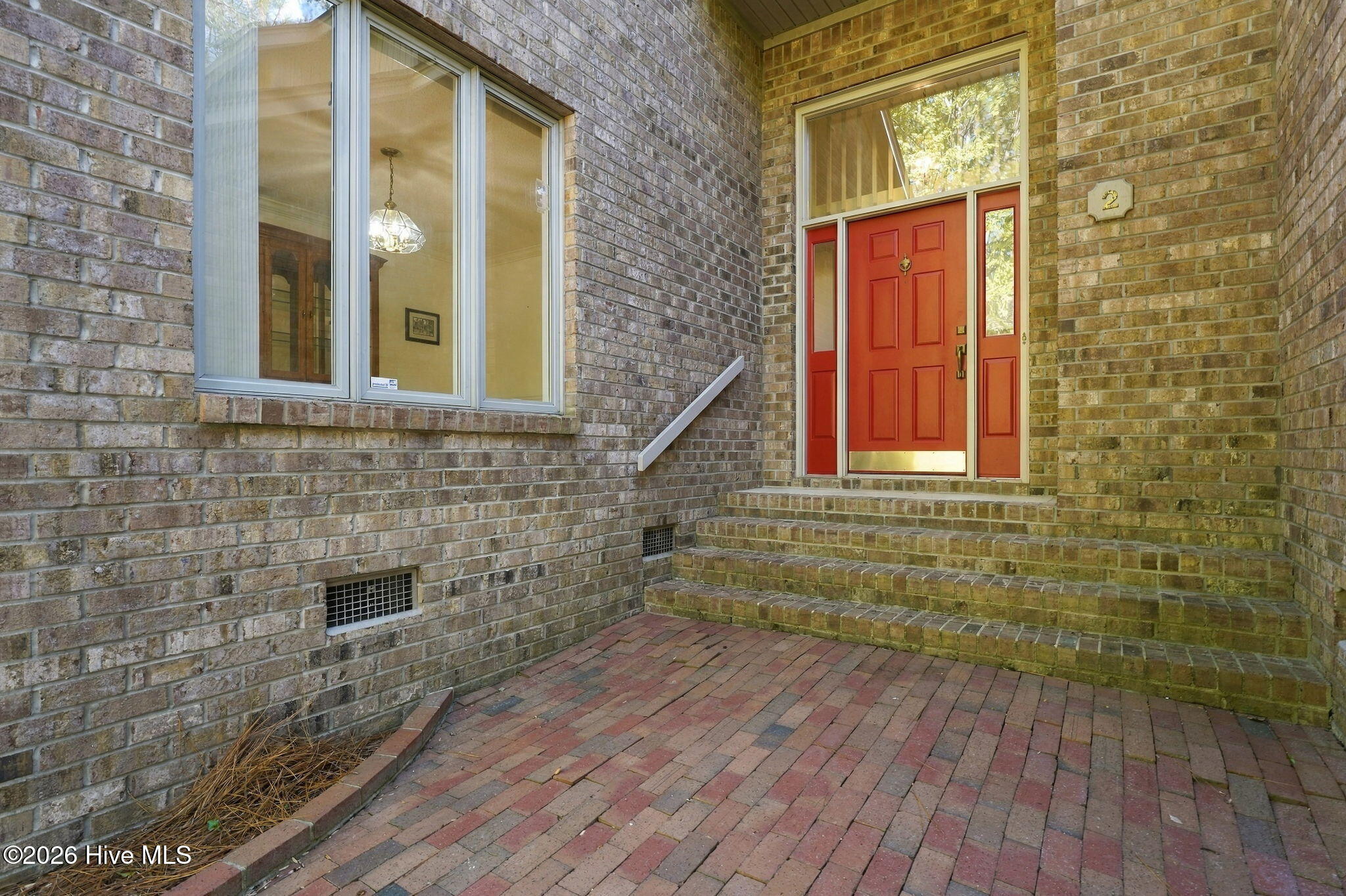2 Torrey Pines Place Property Photo 4