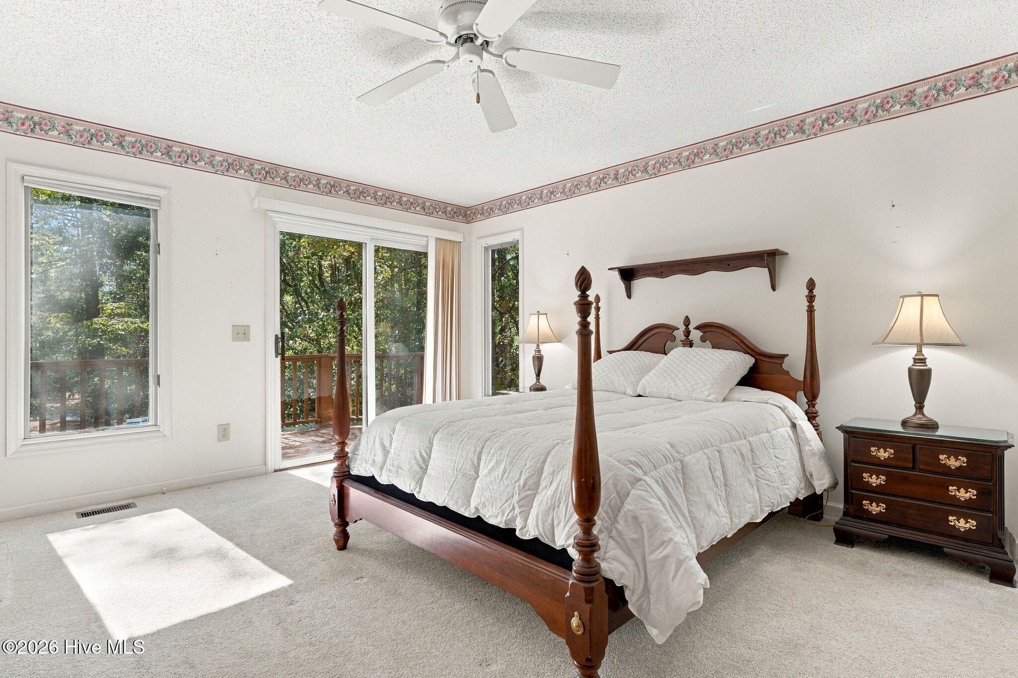 2 Torrey Pines Place Property Photo 19
