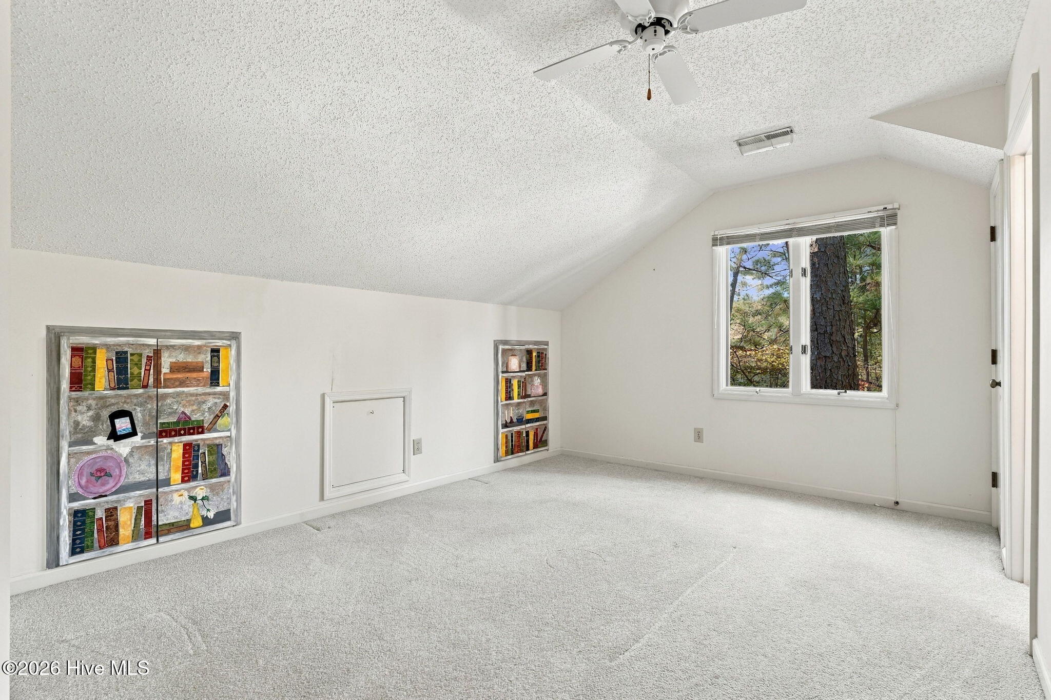2 Torrey Pines Place Property Photo 31