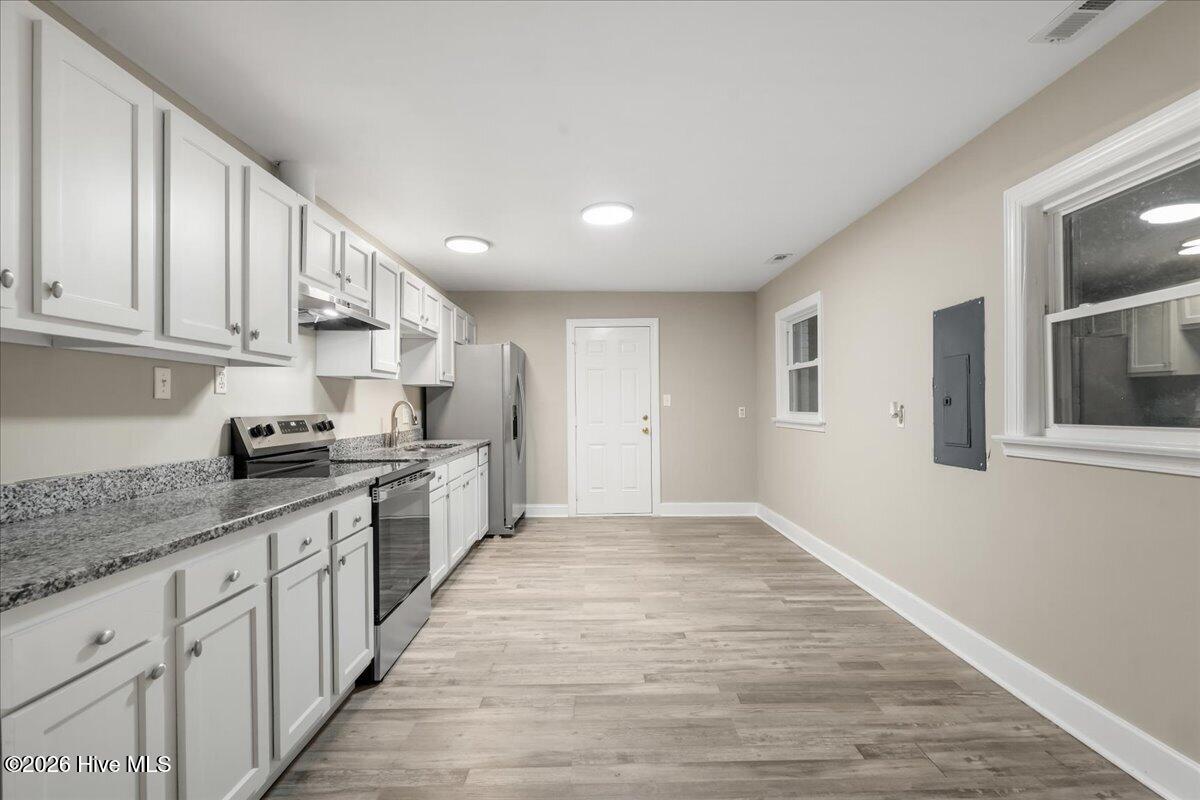 909 Tyan Street Property Photo 11