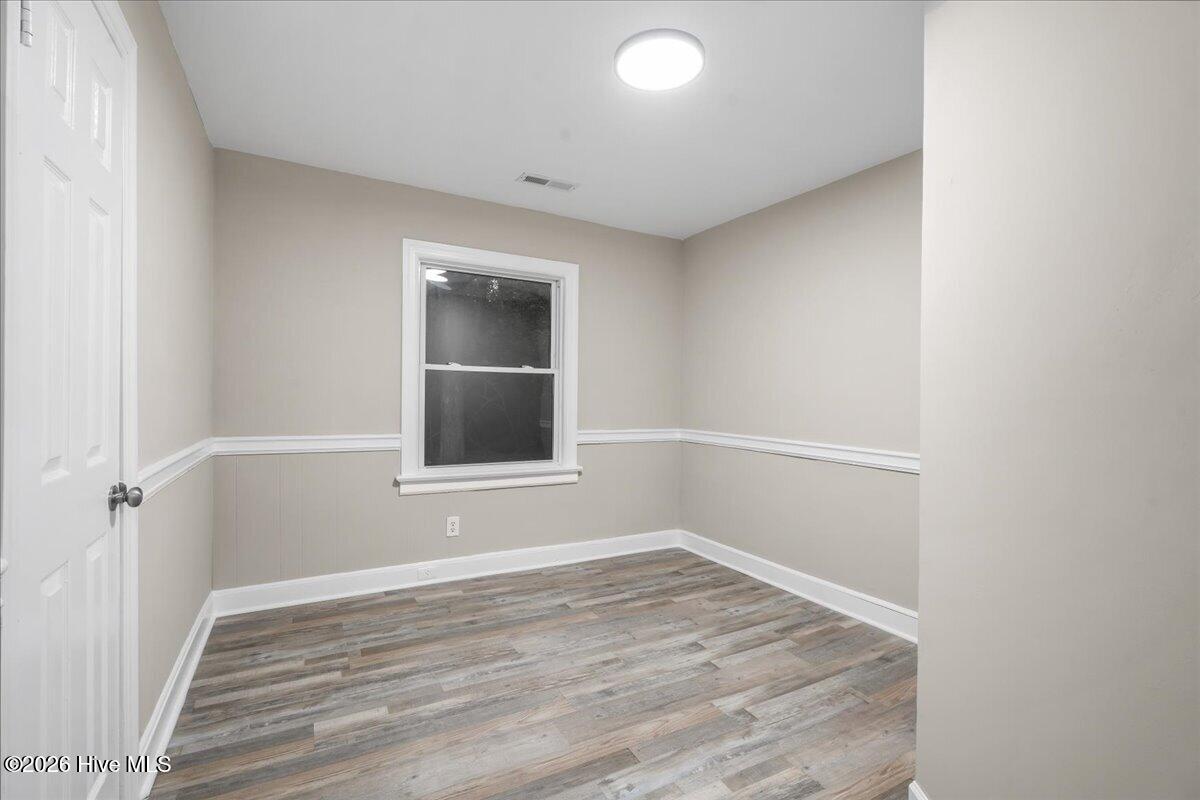 909 Tyan Street Property Photo 13