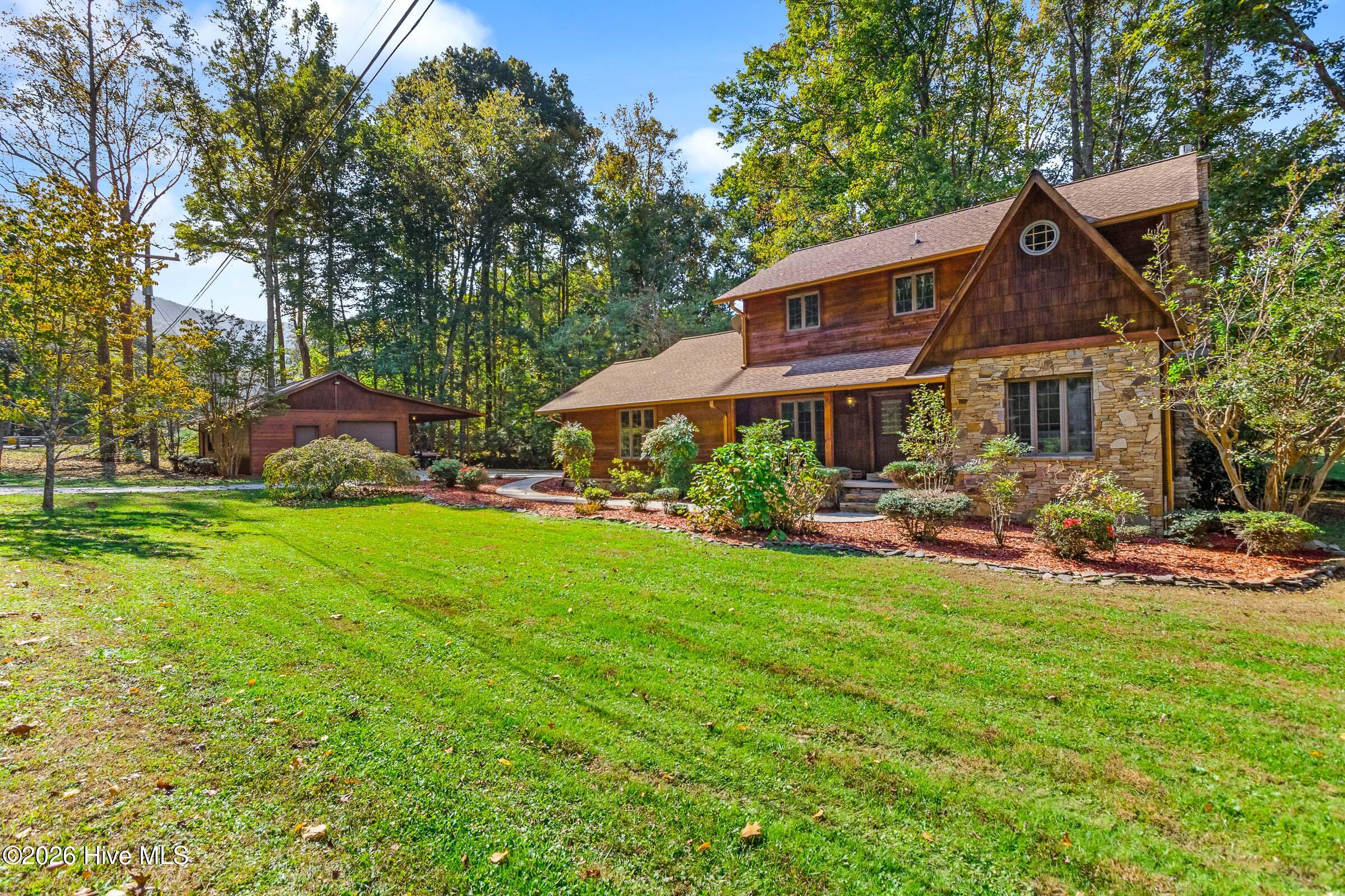 3109 Pisgah Road Property Photo 1