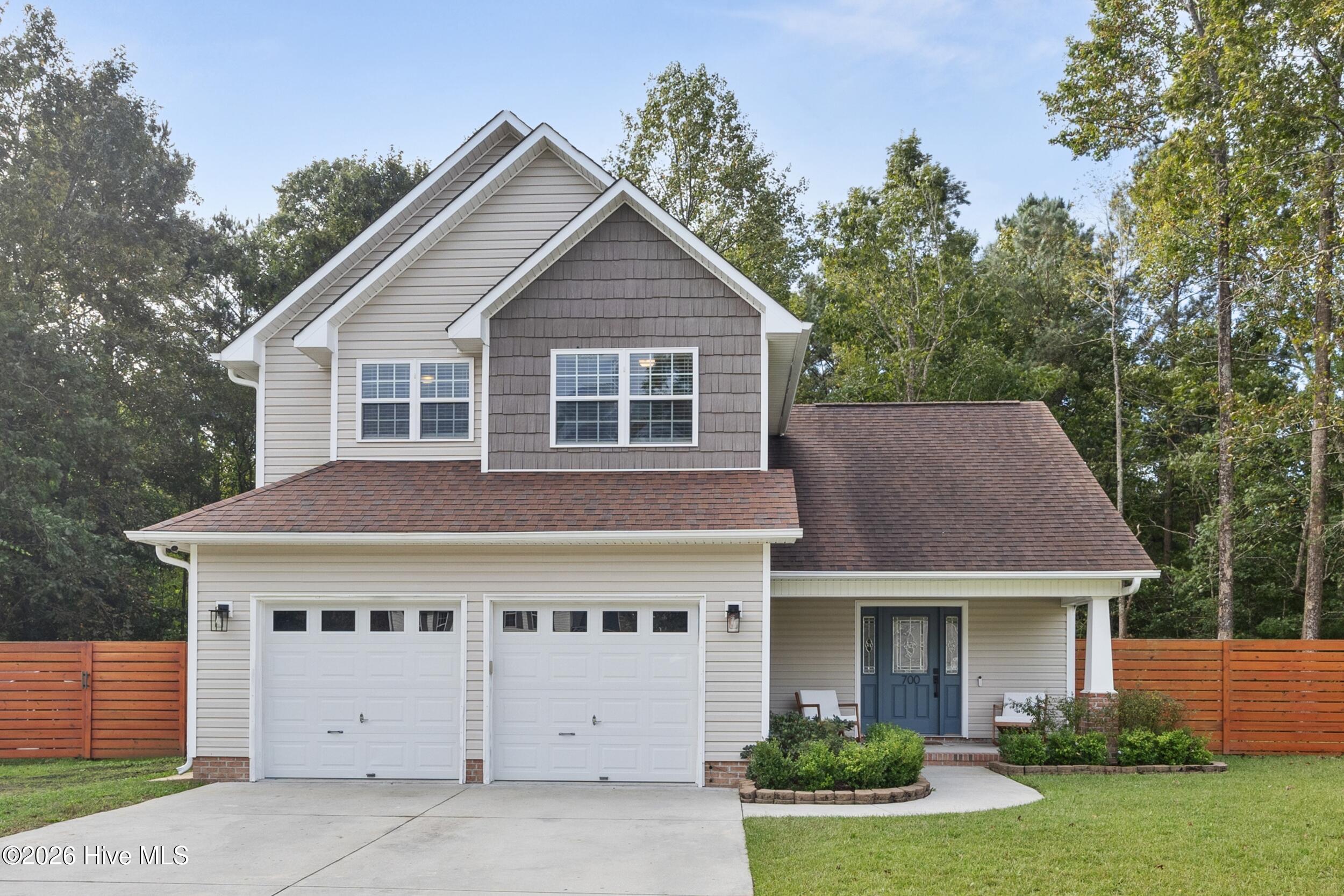 700 Cattail Court Property Photo 2