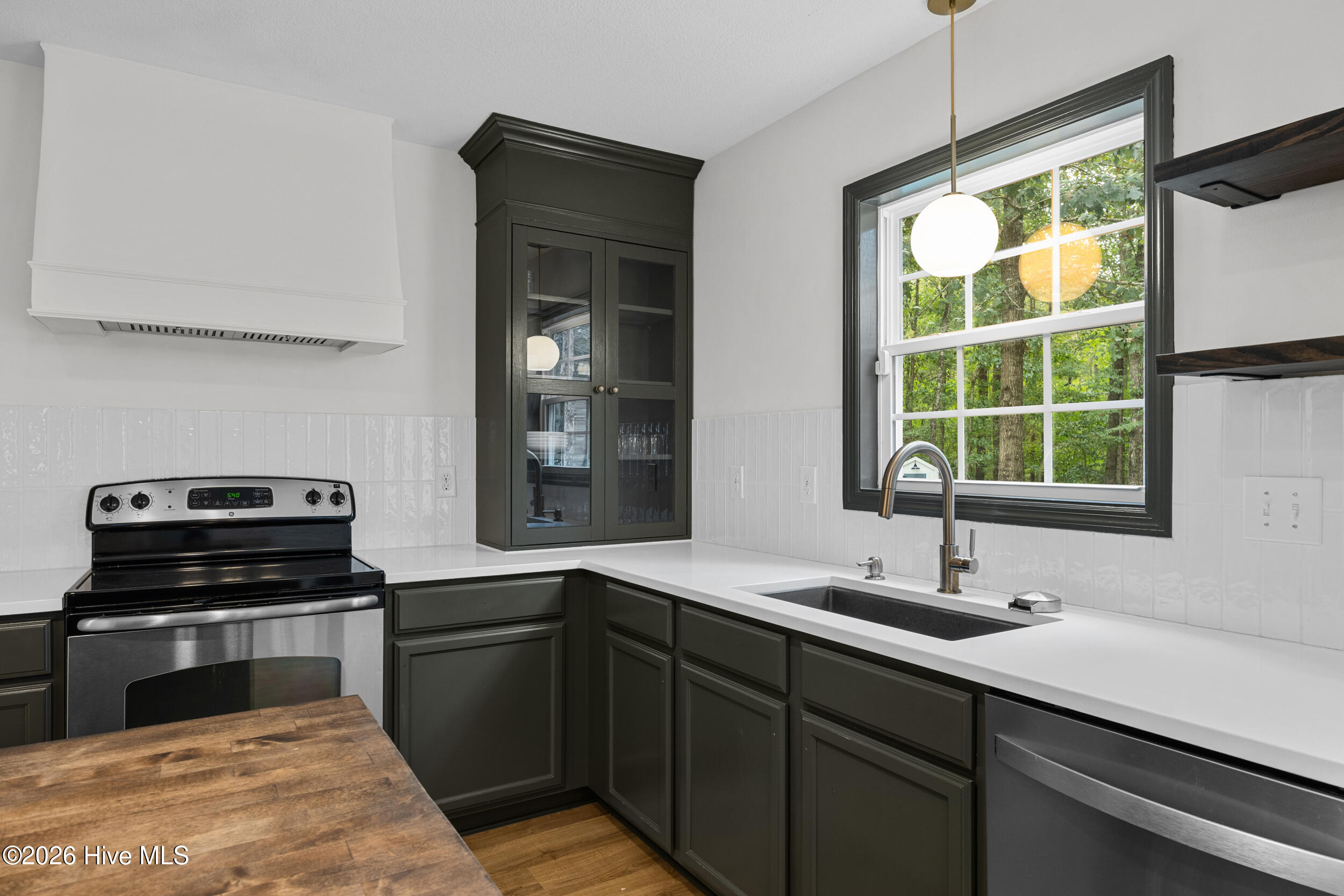 700 Cattail Court Property Photo 16