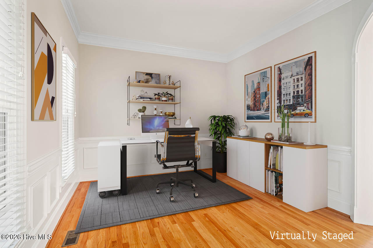803 Highgrove Drive Property Photo 11