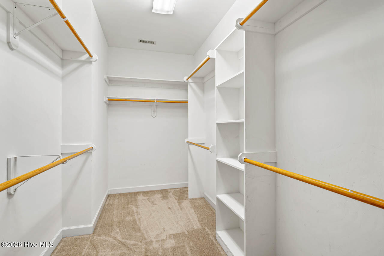 803 Highgrove Drive Property Photo 39