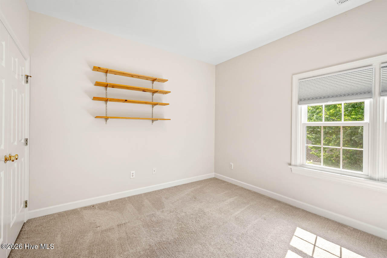803 Highgrove Drive Property Photo 44